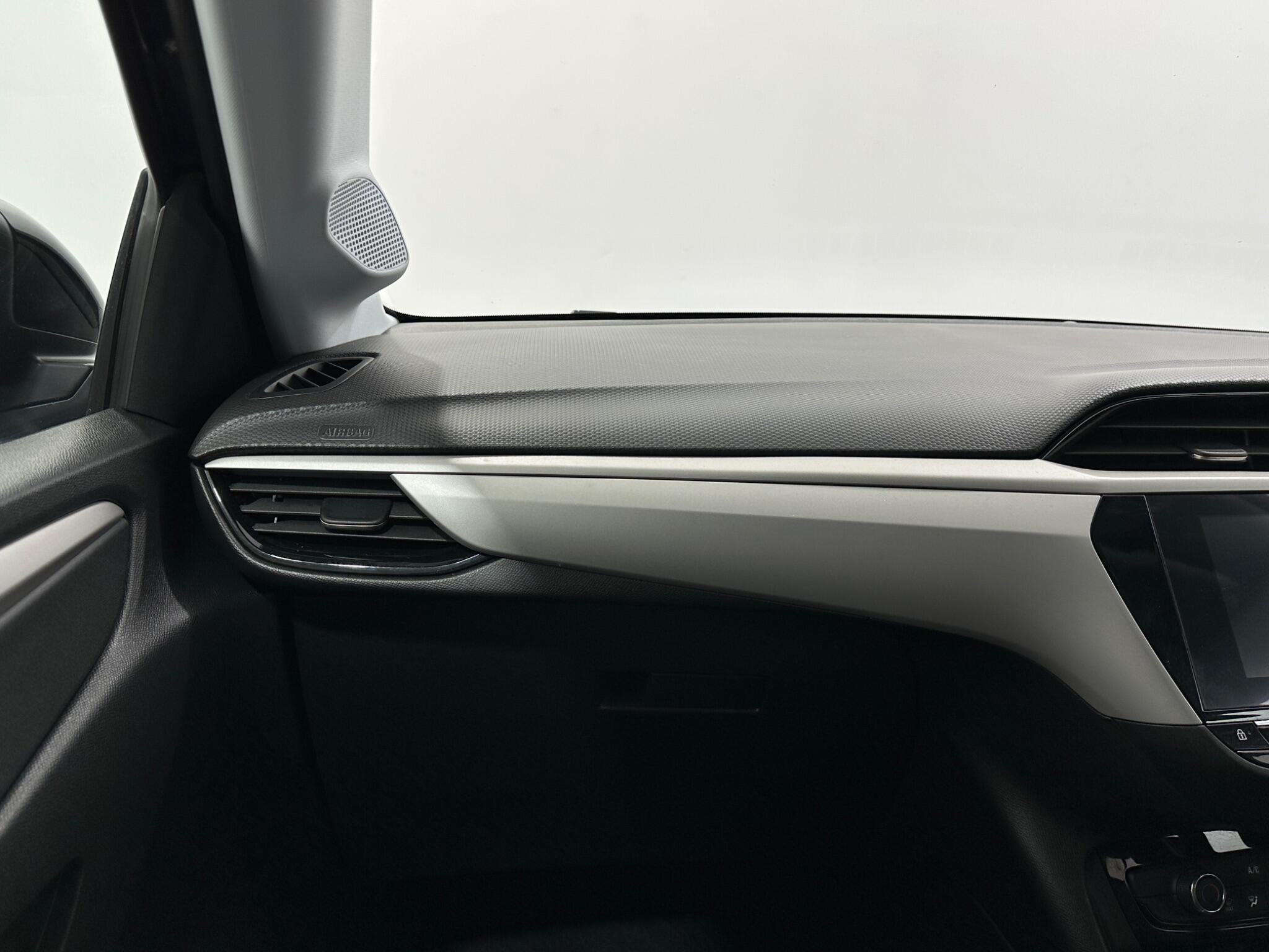 Vauxhall Corsa view 26