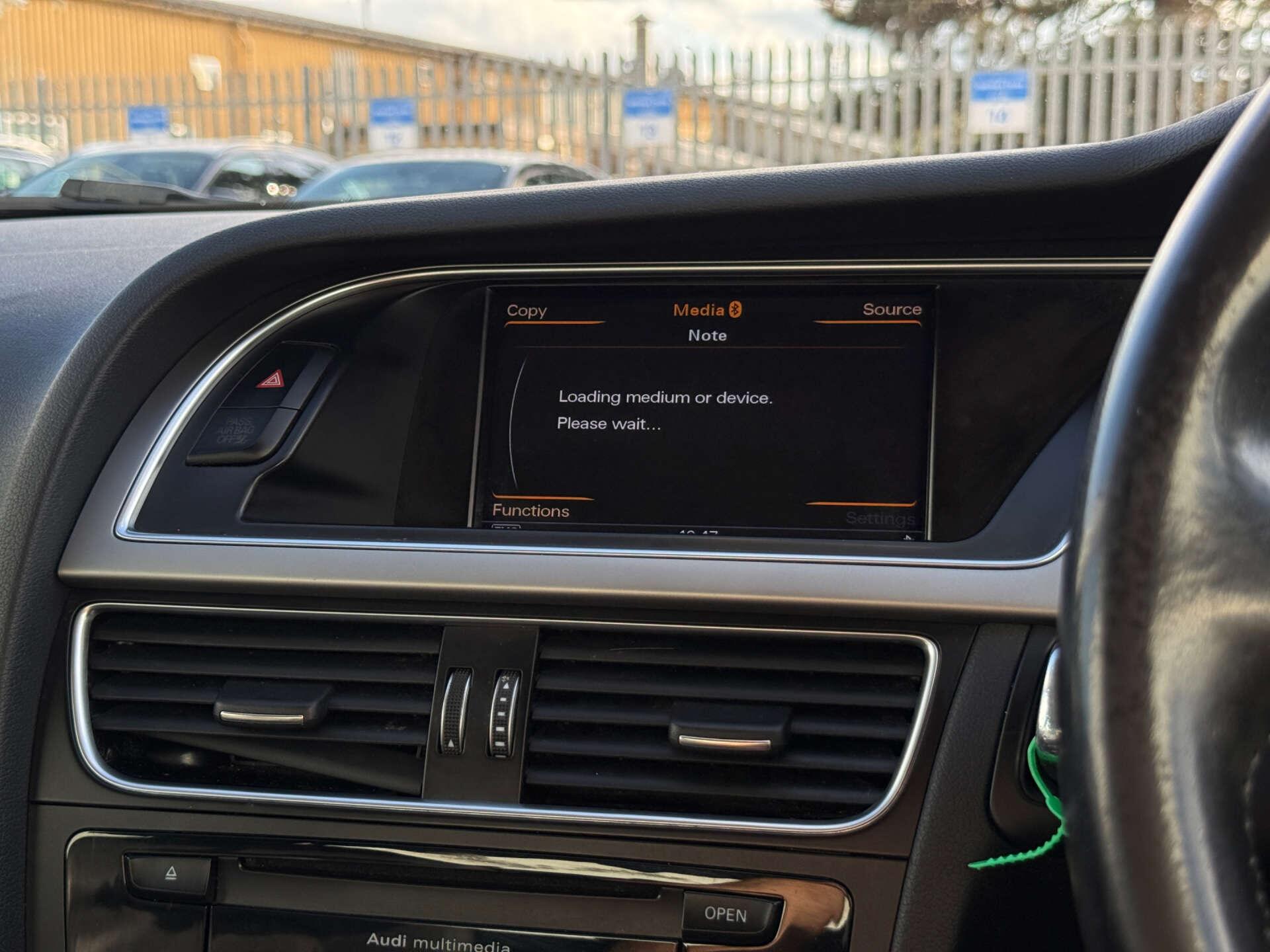 Audi A4 view 65