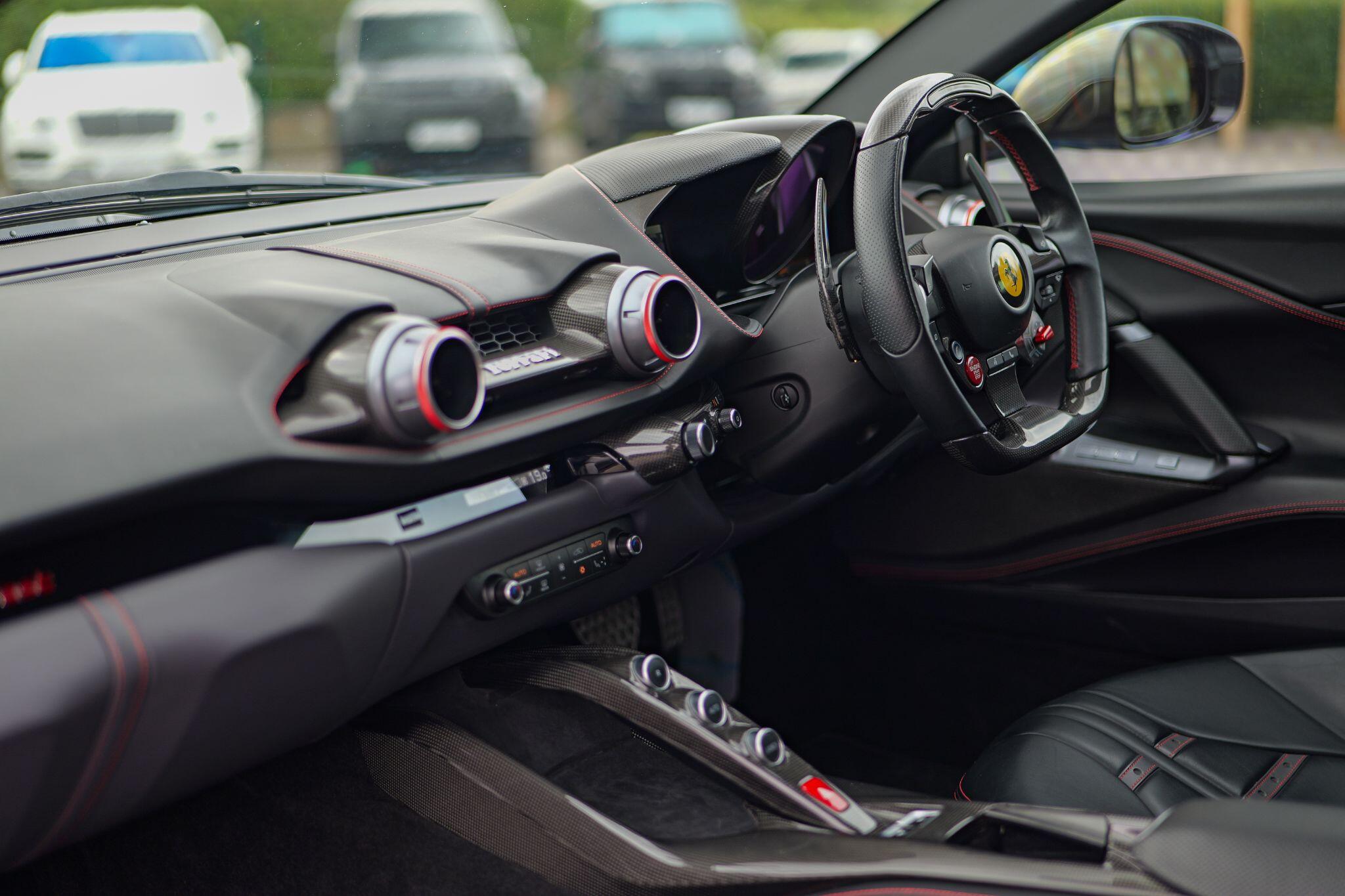 Ferrari 812 view 24