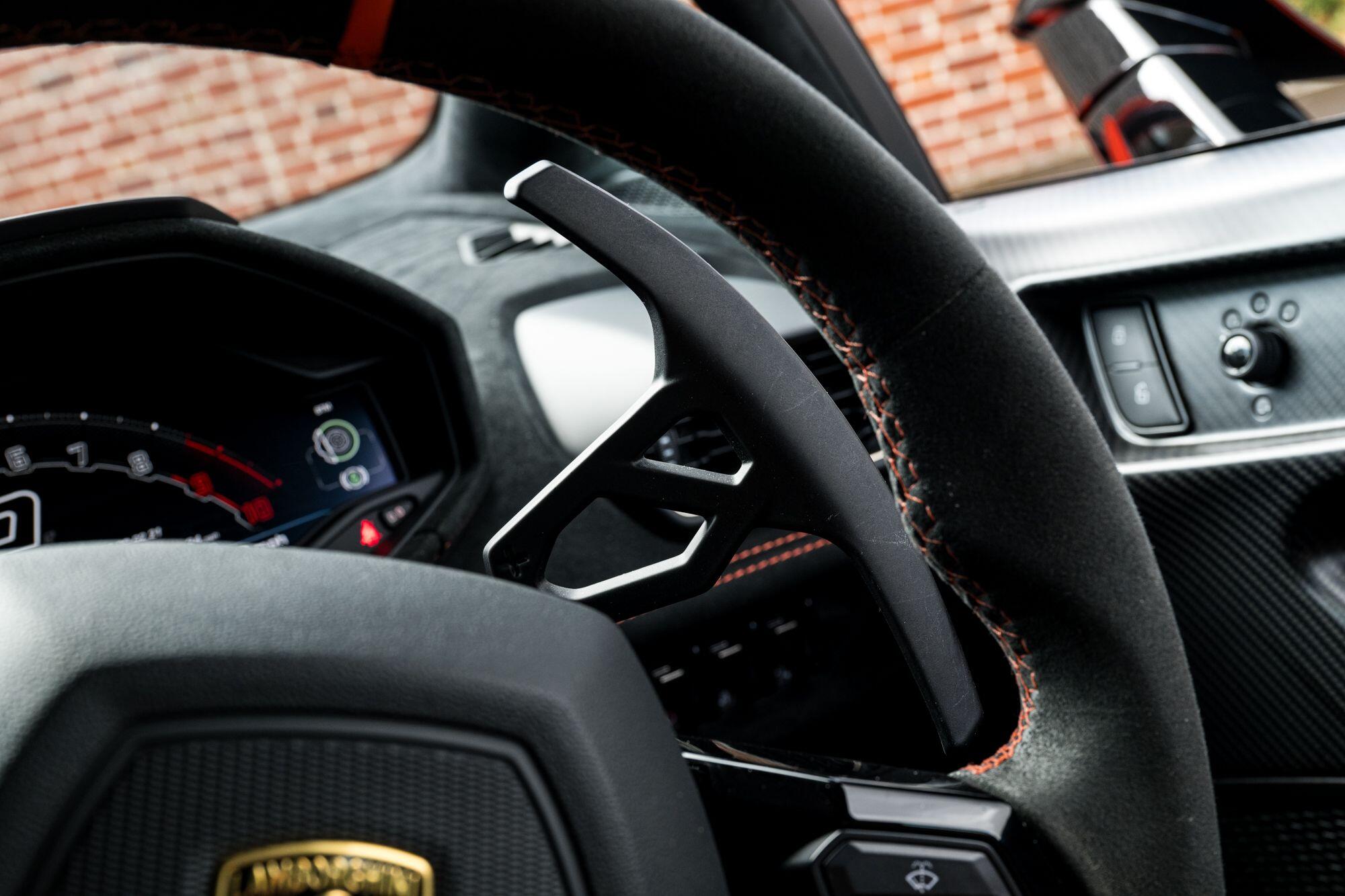 Lamborghini Huracan view 72