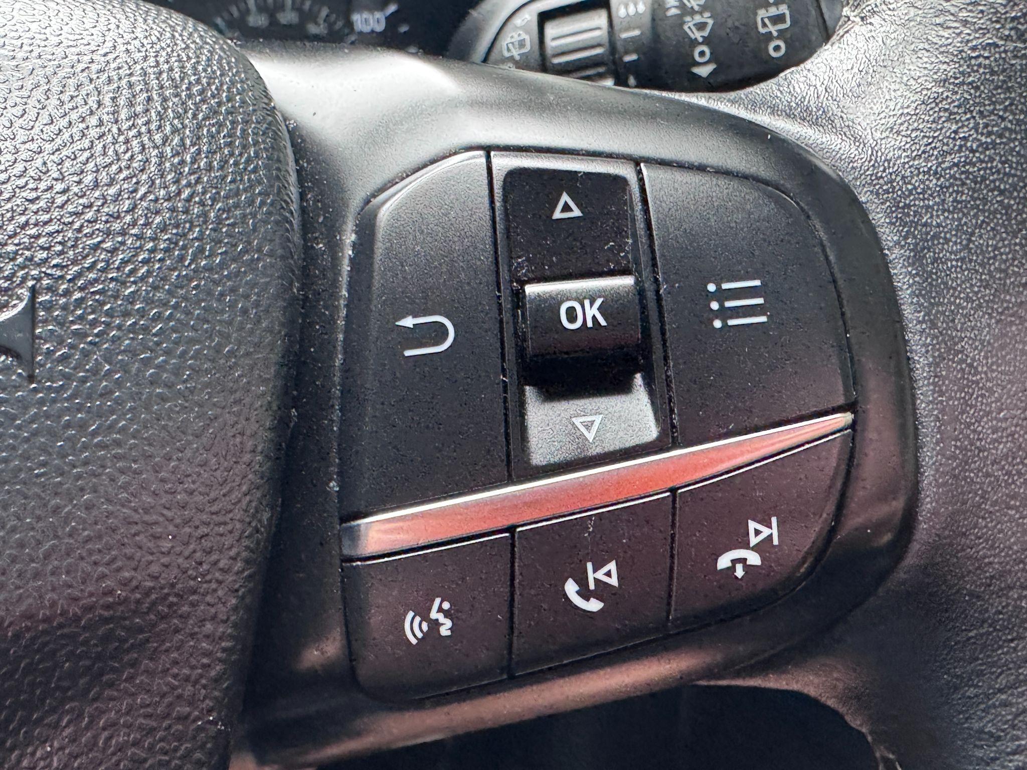 2018 Ford Fiesta image 36