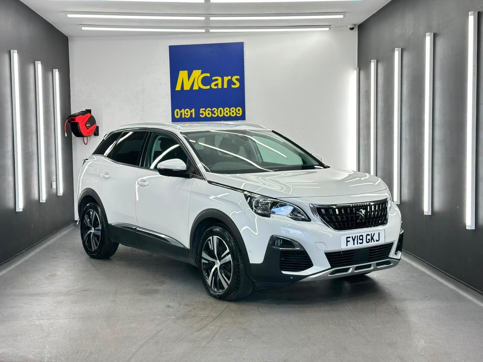 Peugeot 3008 view 3