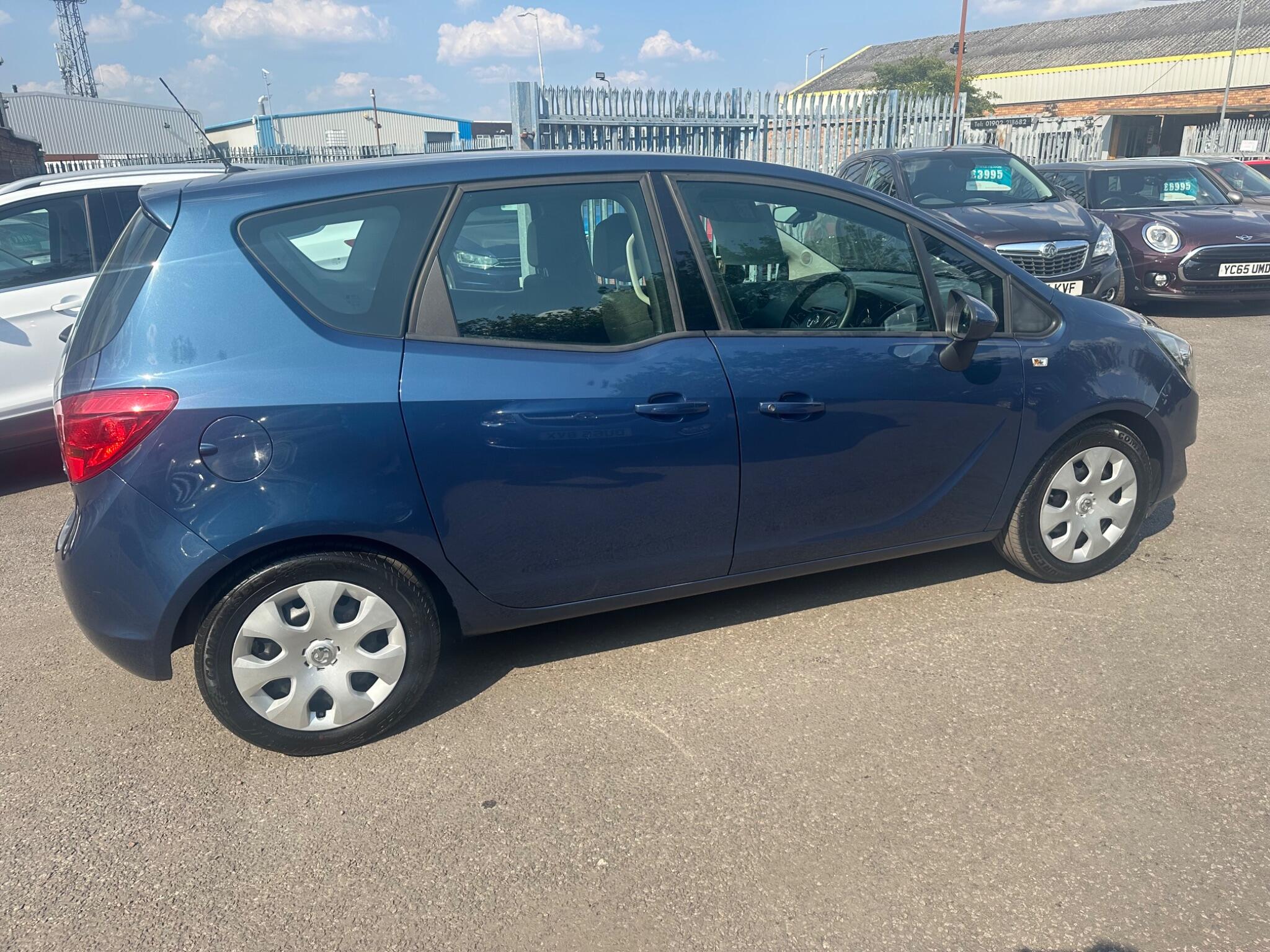 Vauxhall Meriva view 17