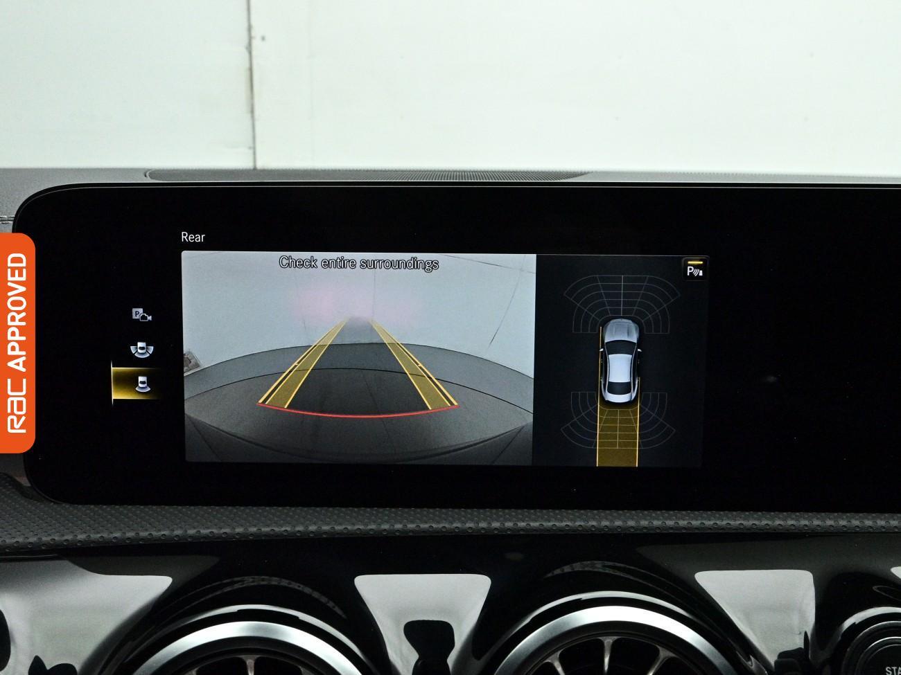 Mercedes-Benz Cla view 14