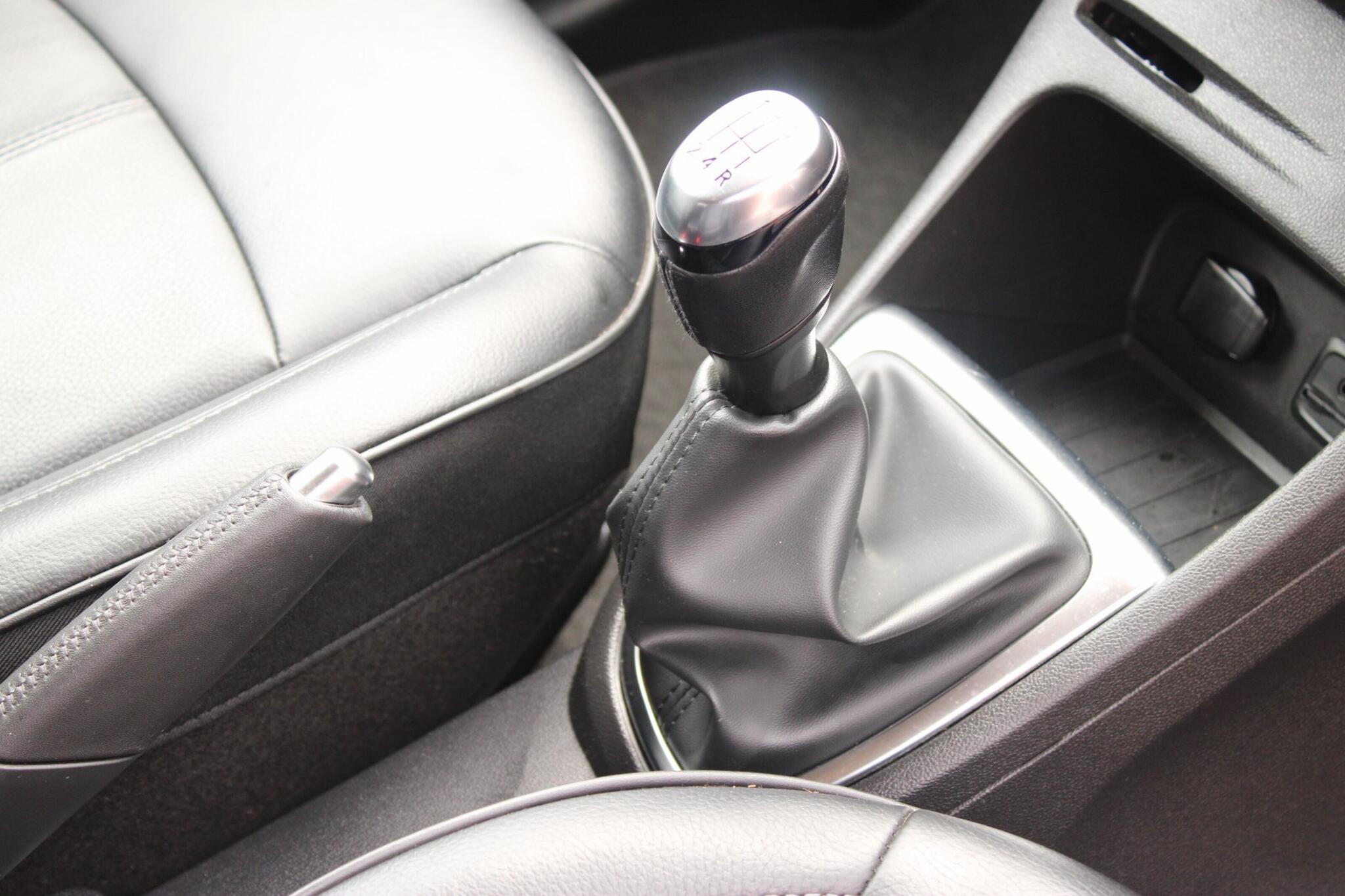 Renault Captur view 15