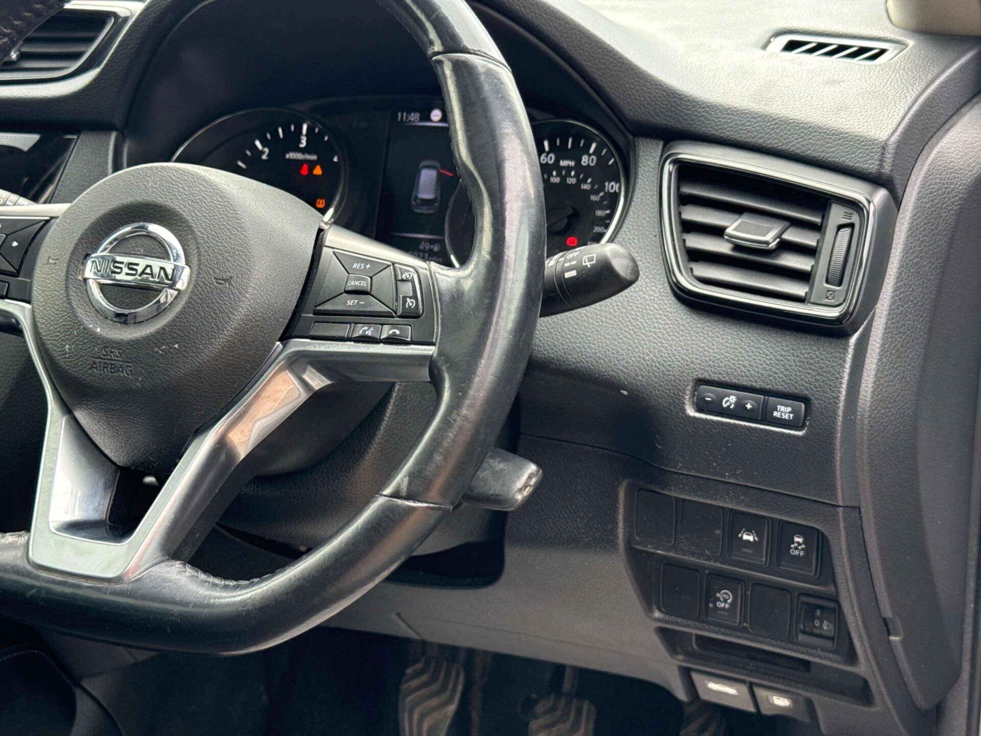 Nissan X-Trail view 53