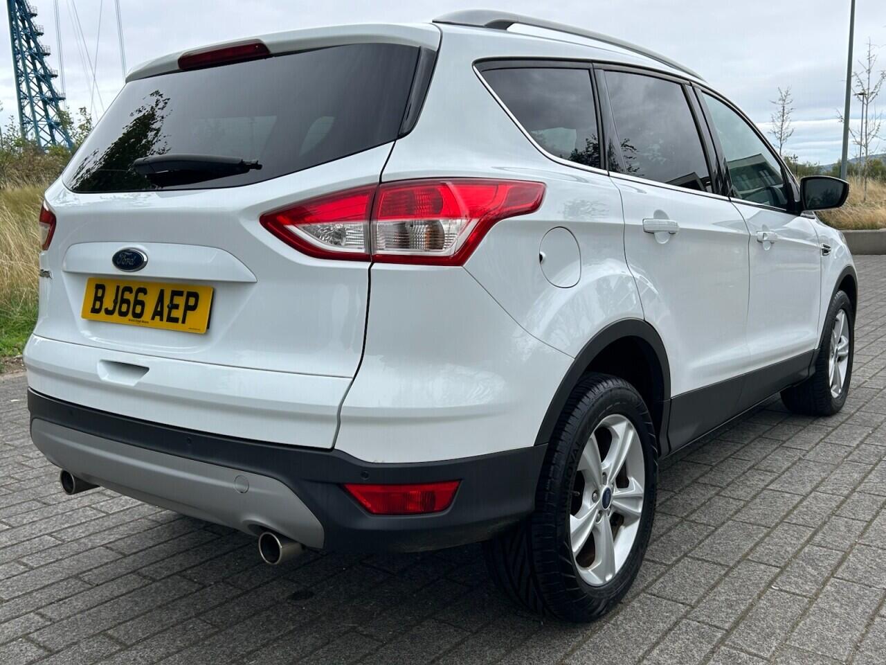 Ford Kuga view 11