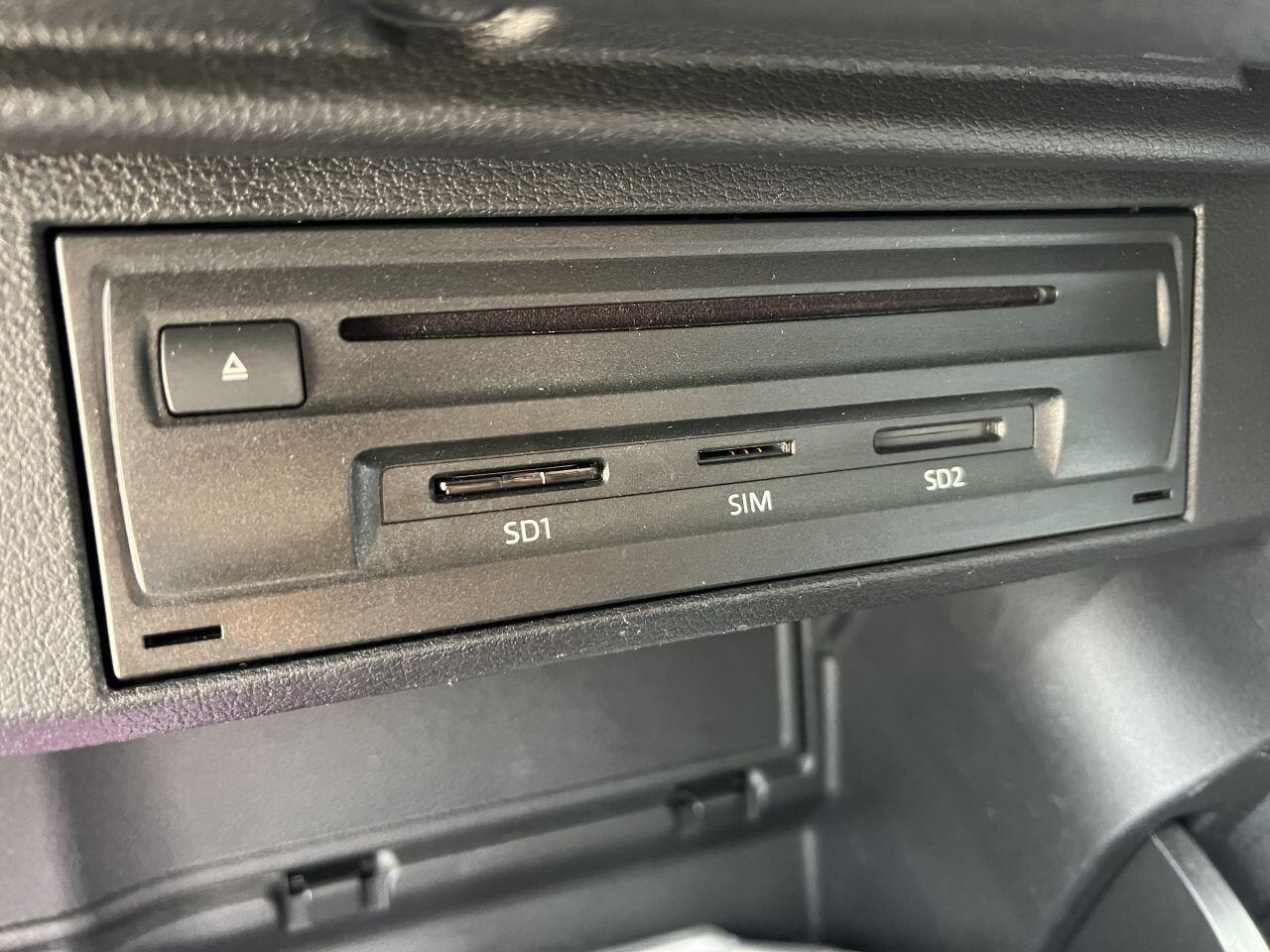 Audi Q2 view 27