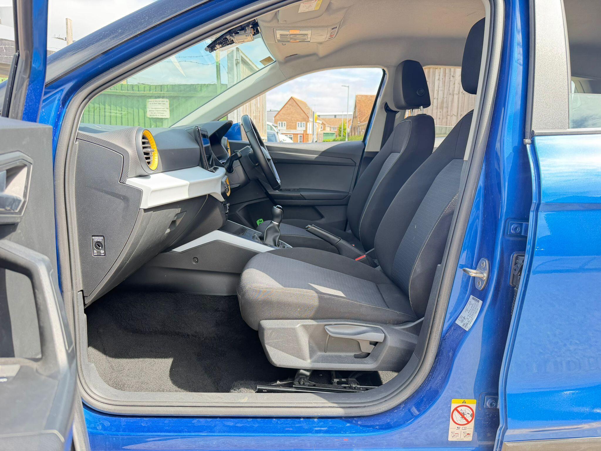 Seat Arona view 18