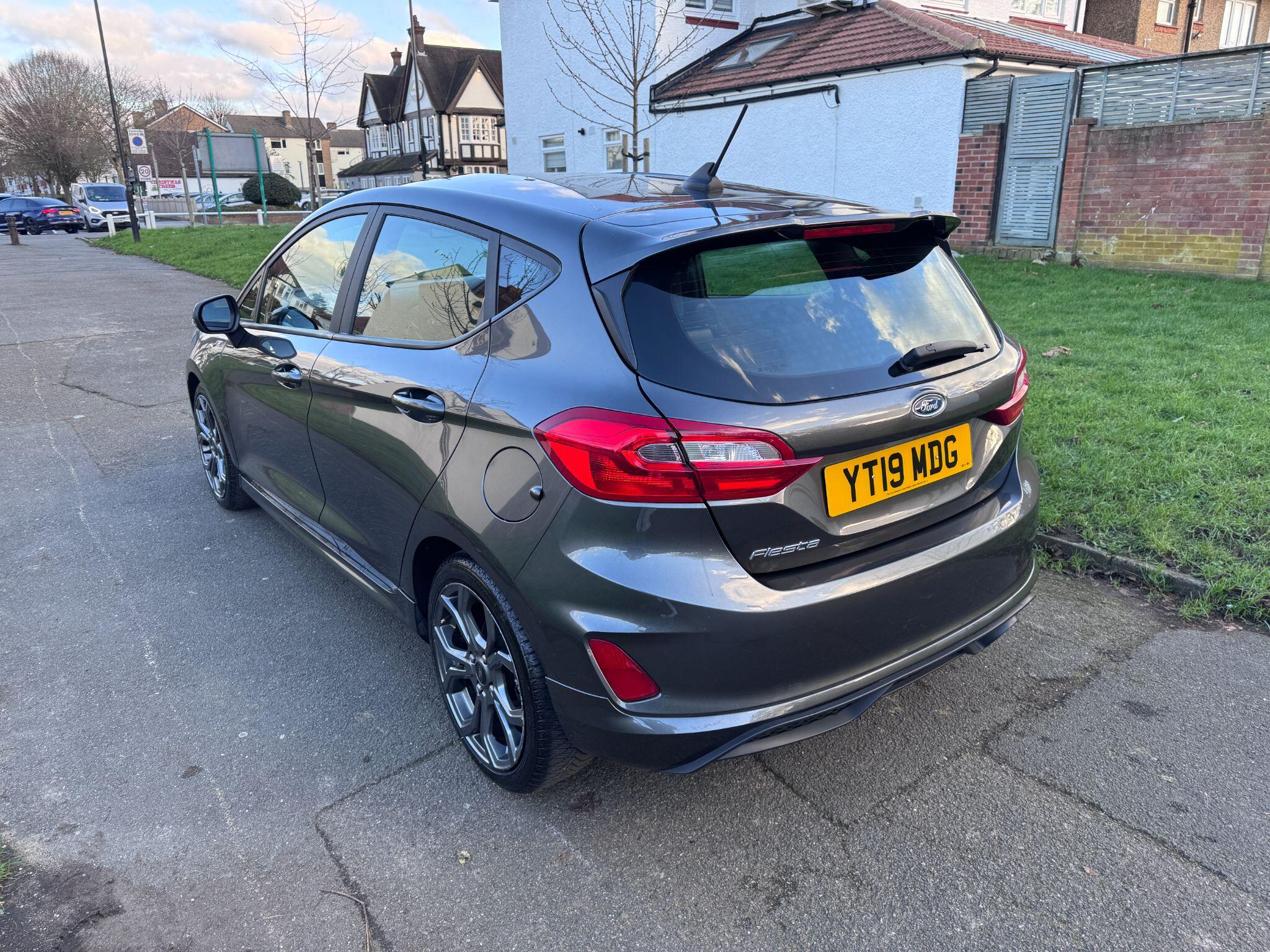 2019 Ford Fiesta 1.0T EcoBoost ST-Line Euro 6 (s/s) 5dr • 46,000 miles image 14