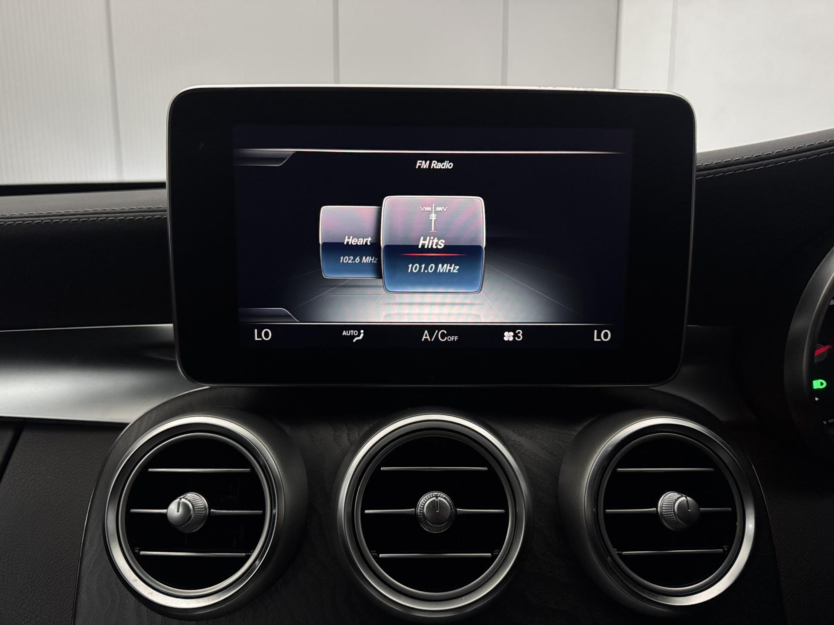 Mercedes-Benz C-Class view 73