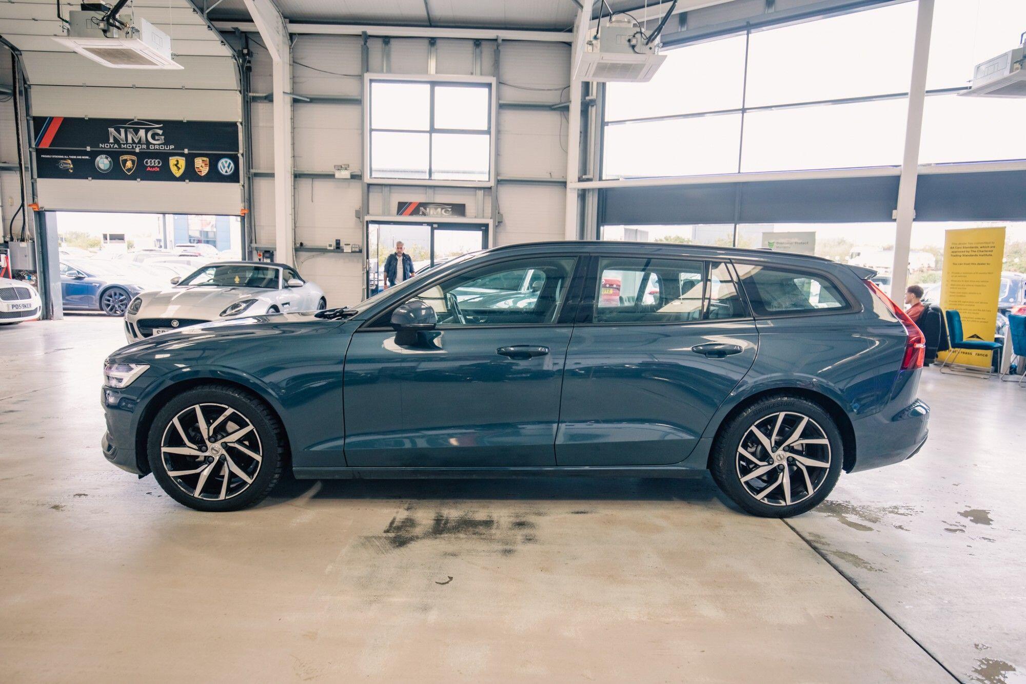 Volvo V60 view 22