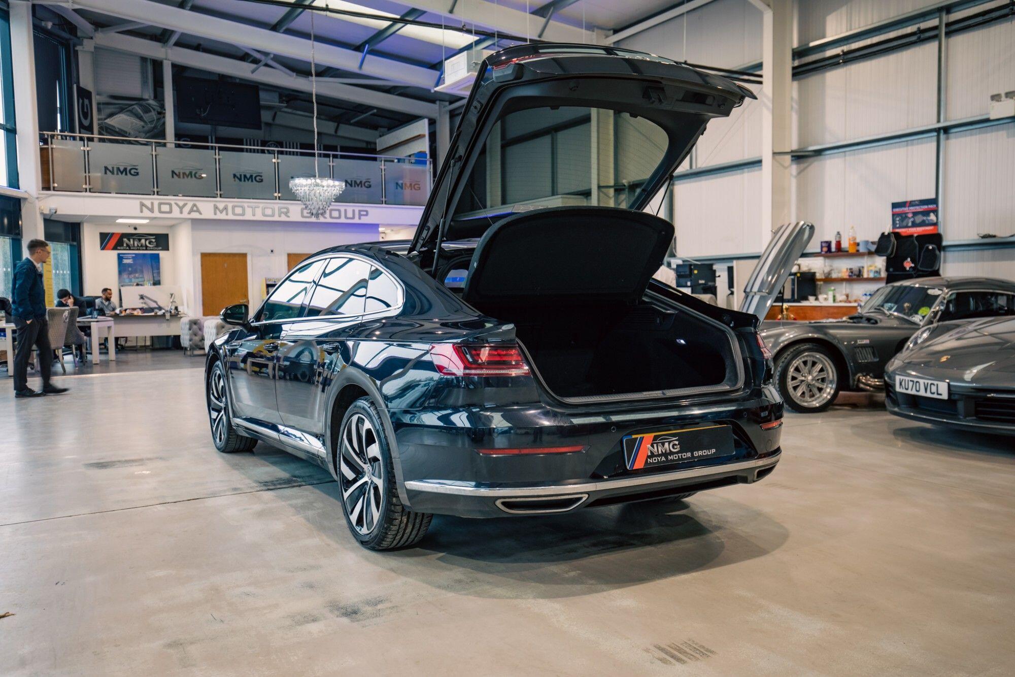 Volkswagen Arteon view 31