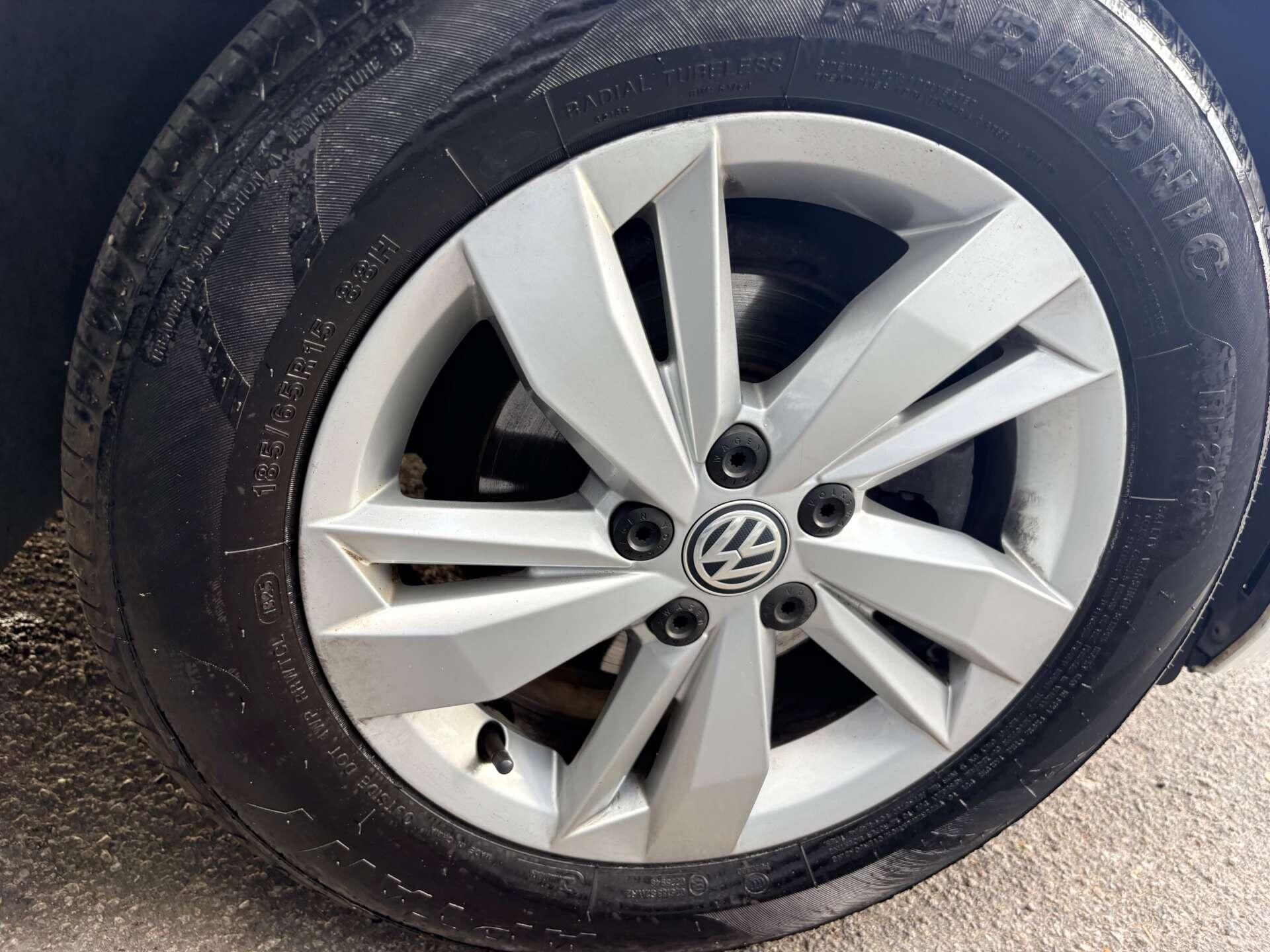 Volkswagen Polo view 39