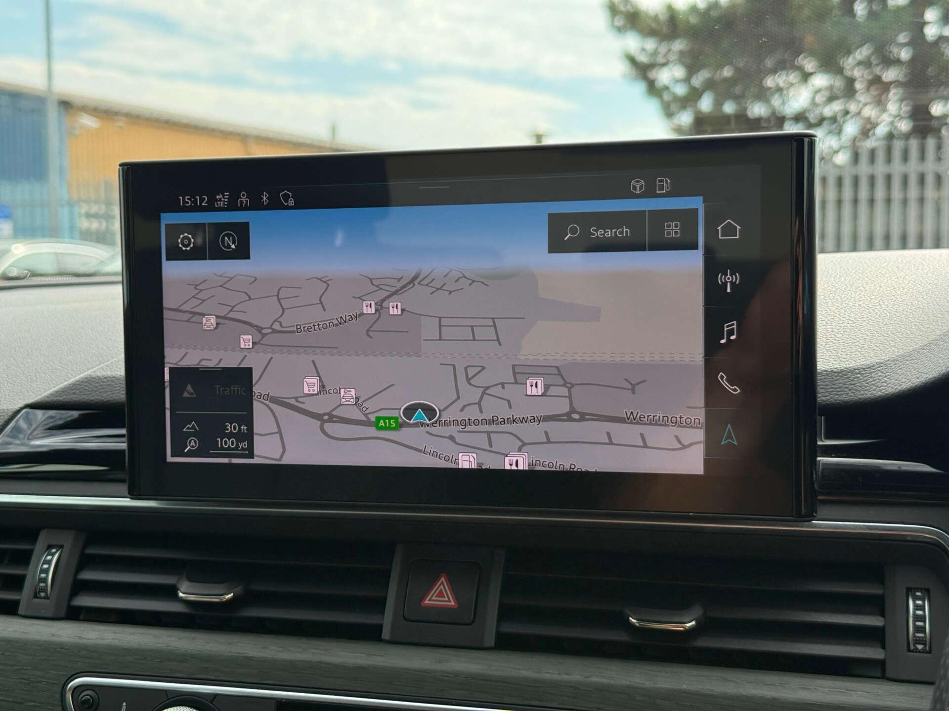 Audi A4 view 13
