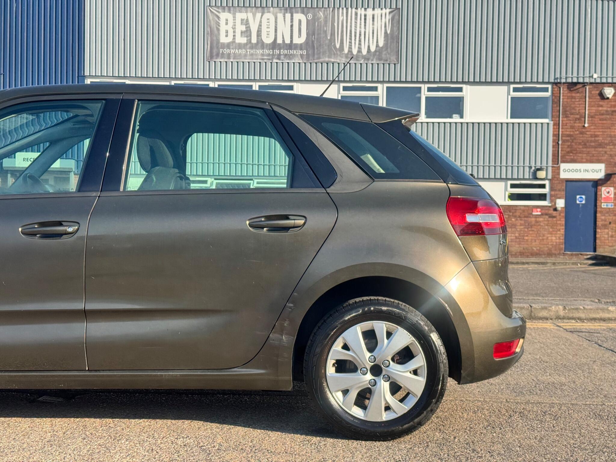 Citroen C4 Picasso view 51