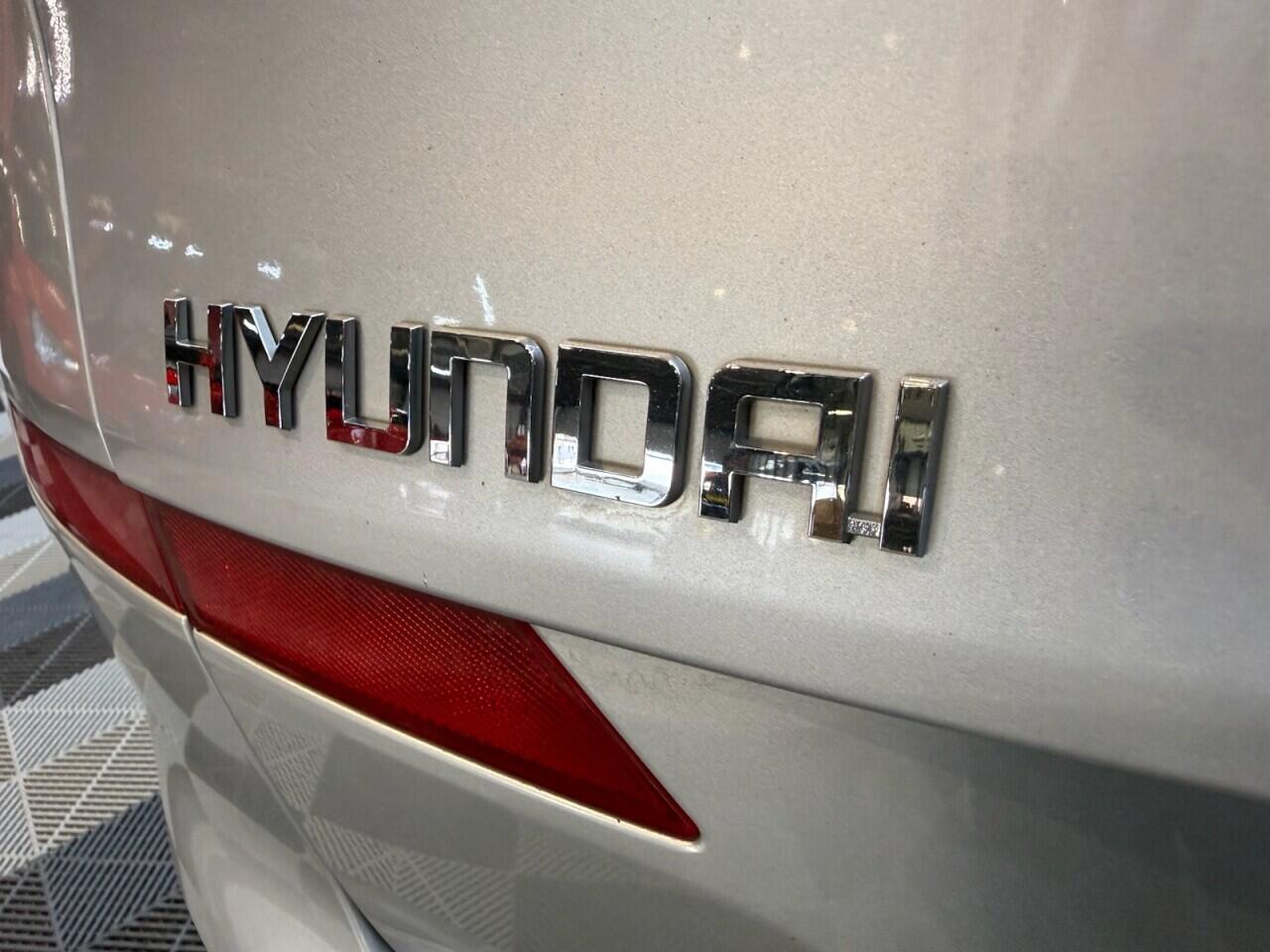 Hyundai Tucson view 38