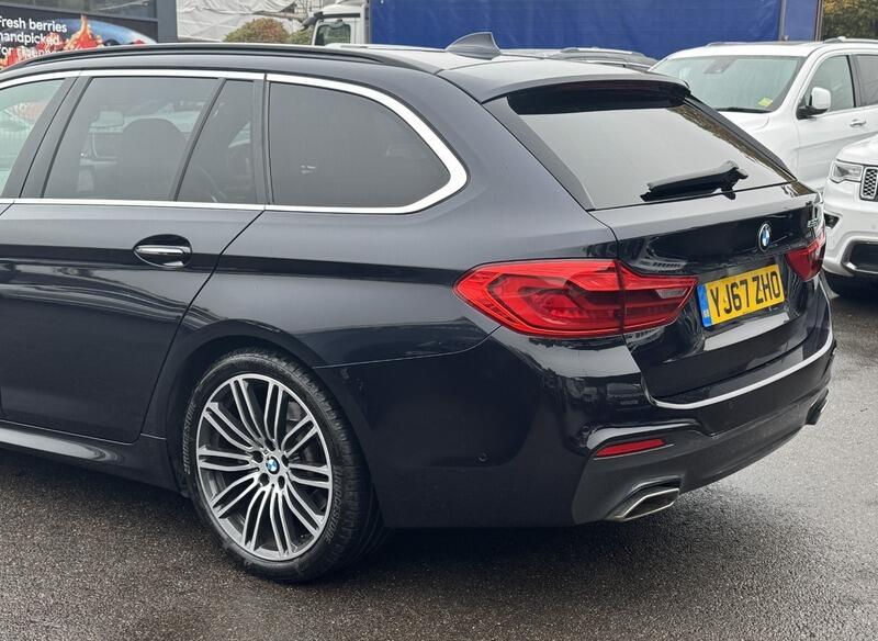 2017 BMW 5 Series image 16