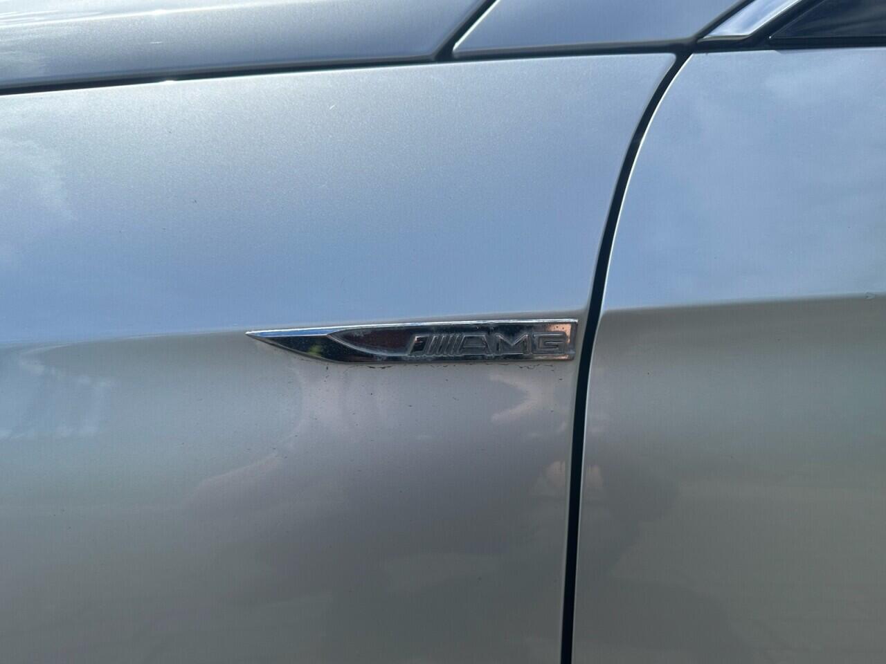 Mercedes-Benz E-Class view 26
