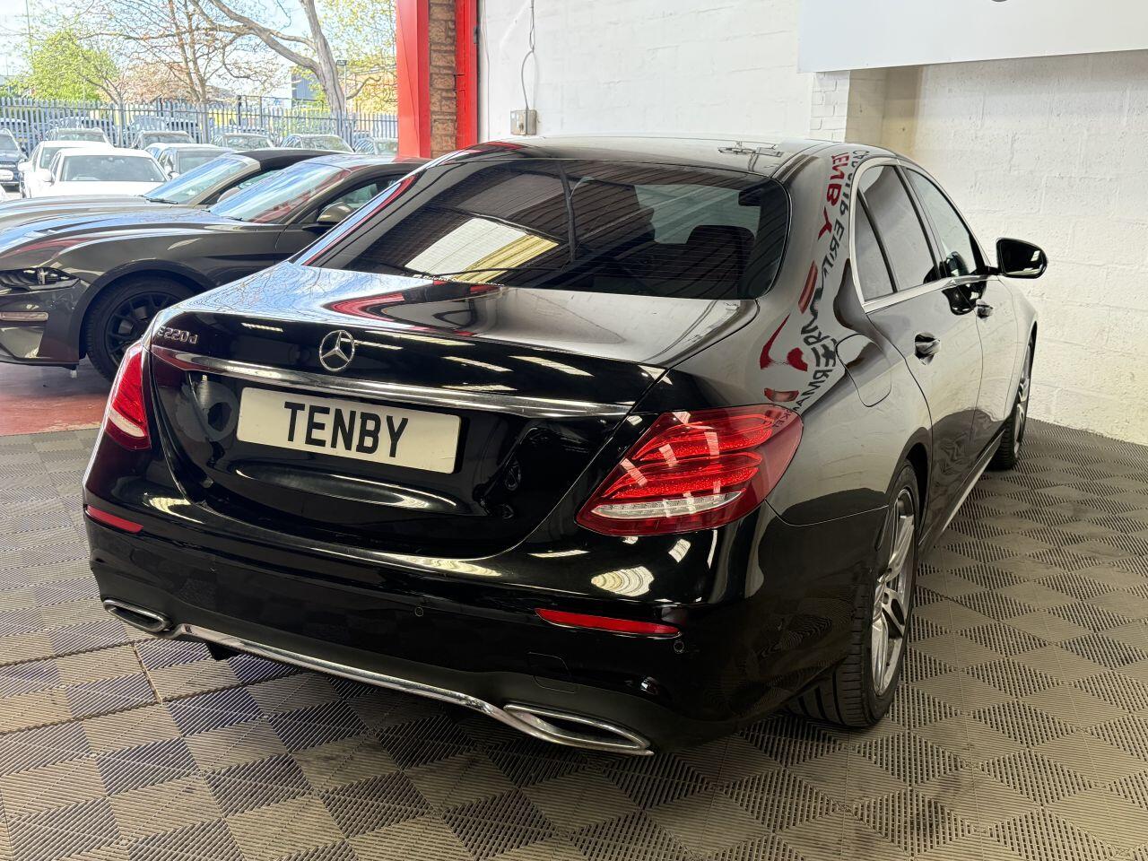 Mercedes-Benz E Class view 10