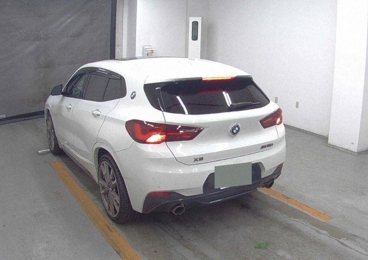 BMW X2 view 3
