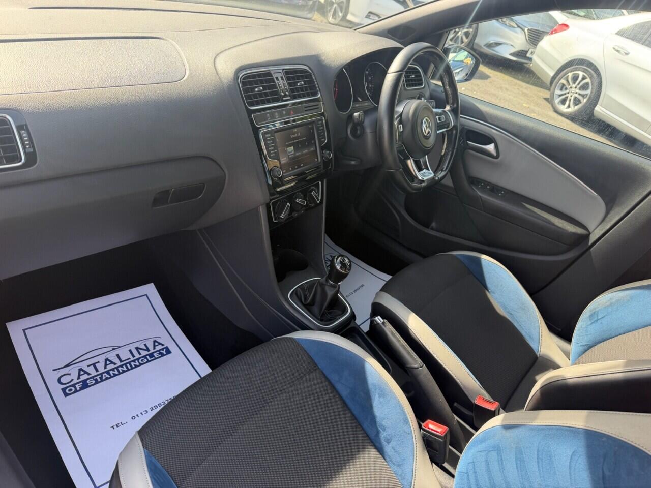 Volkswagen Polo view 12