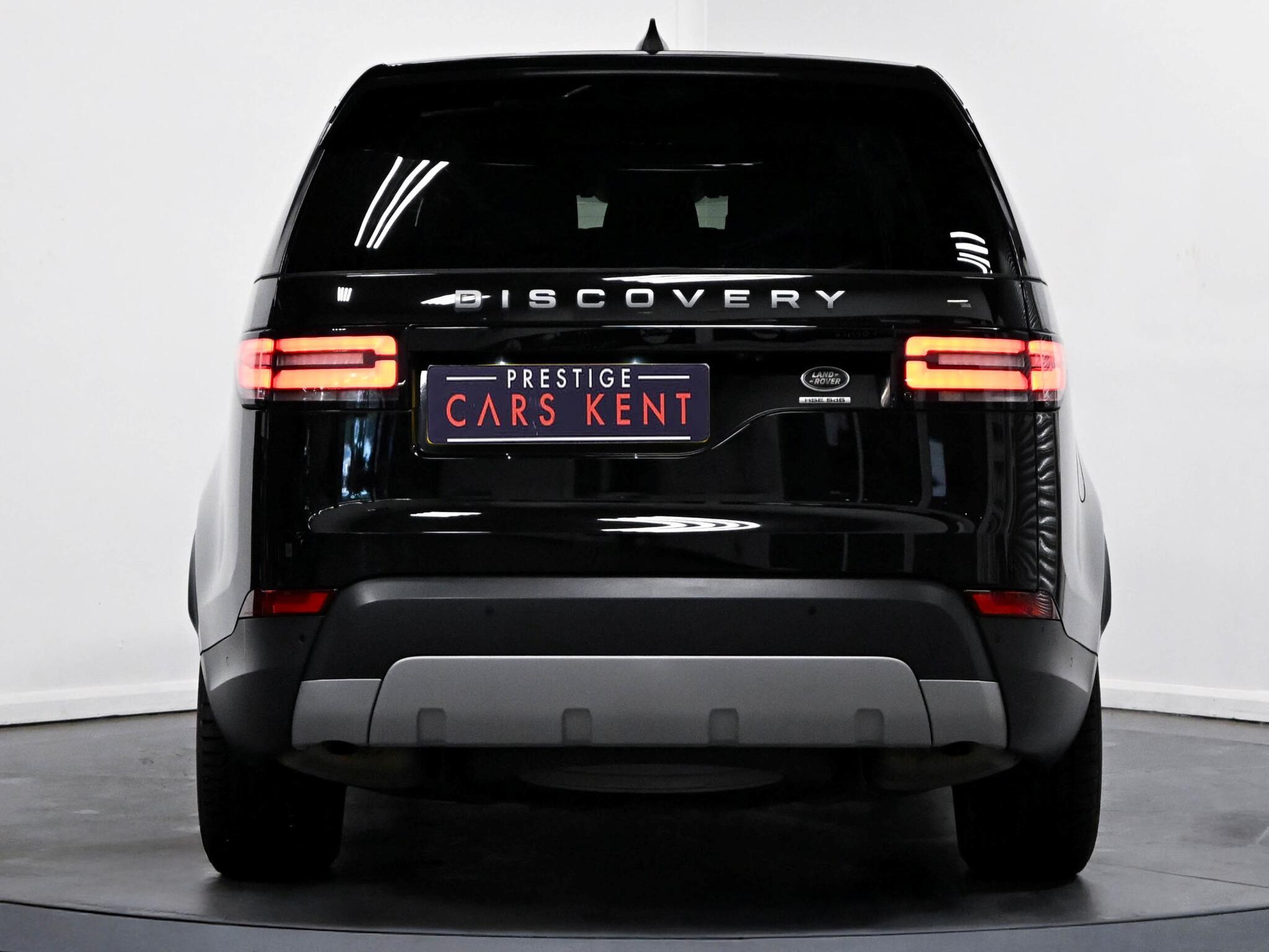 Land Rover Discovery view 23