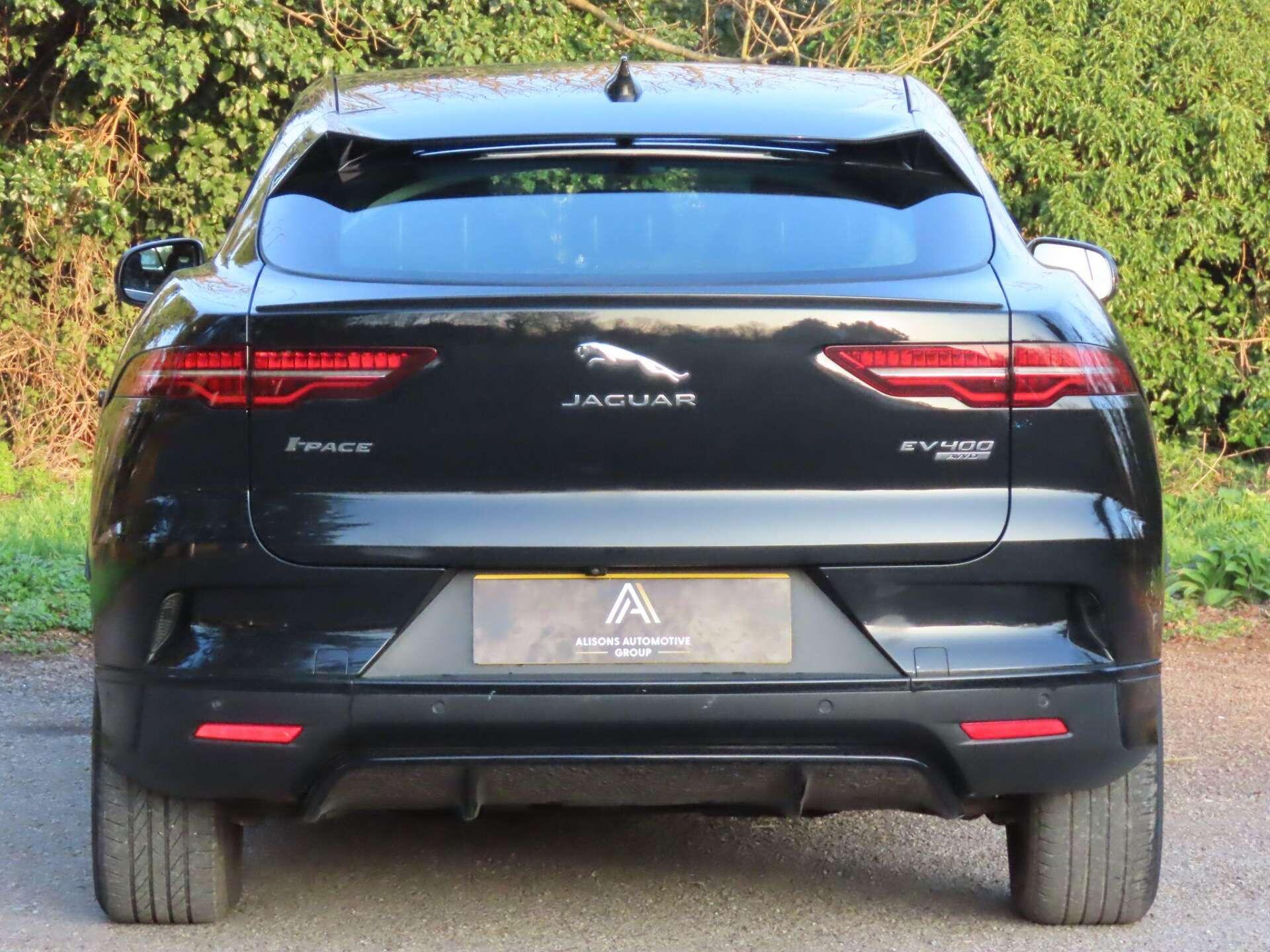 Jaguar I-Pace view 6