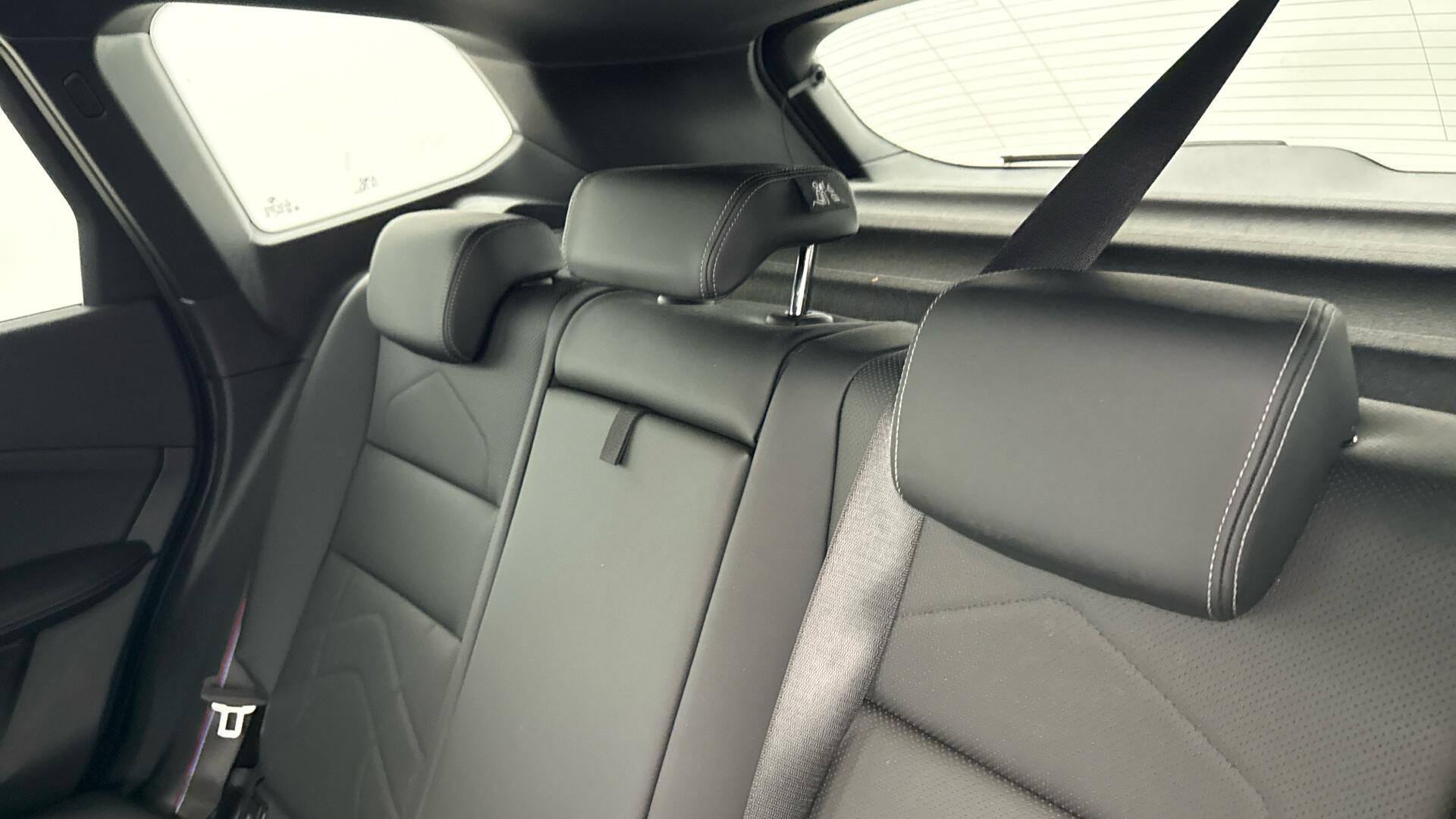 BMW iX1 view 12