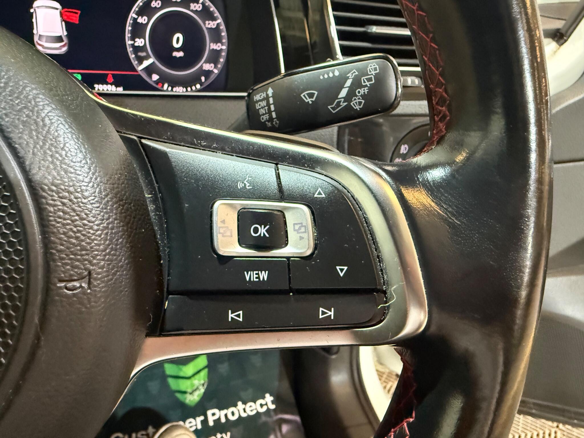 Volkswagen Golf view 34