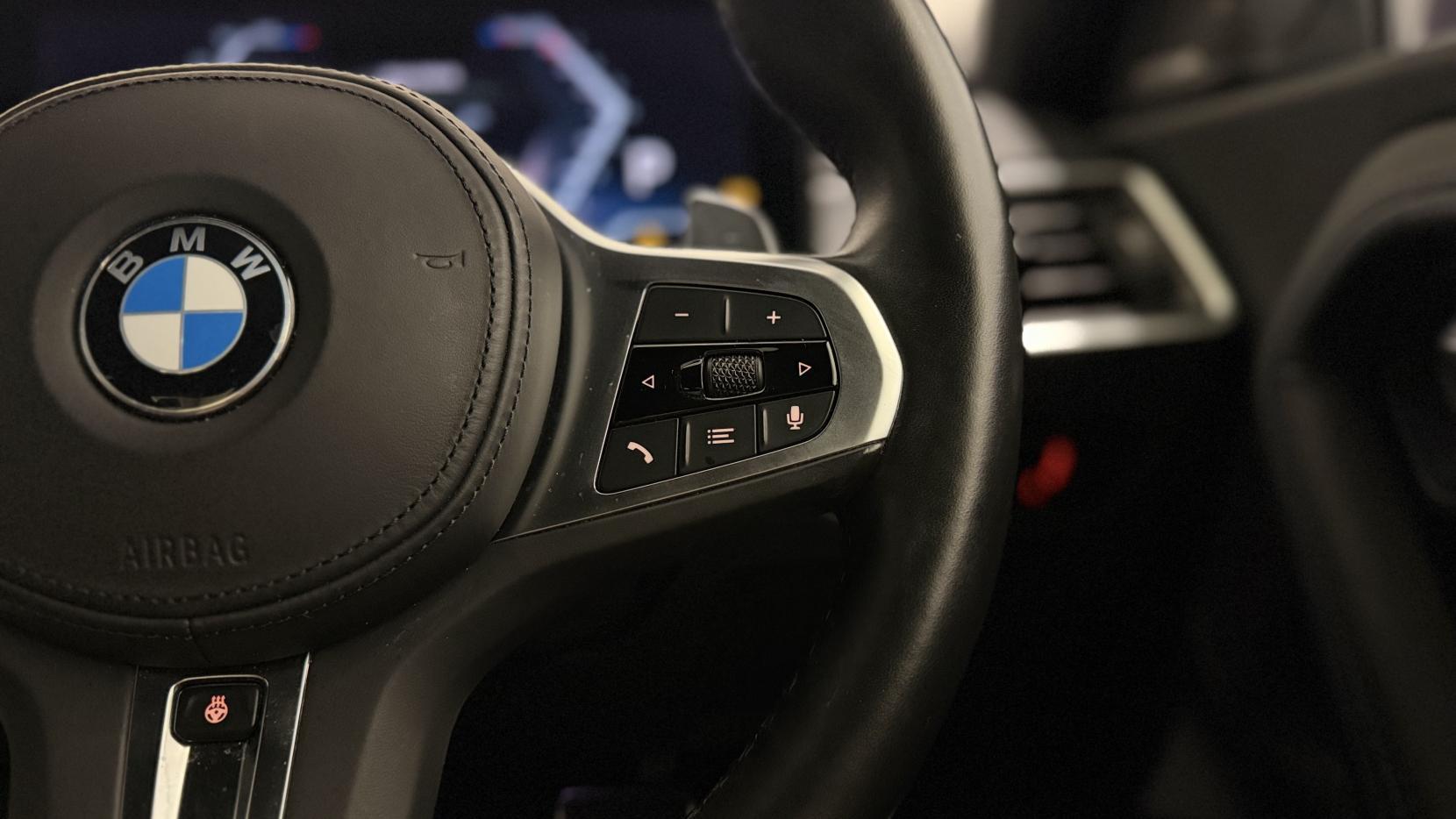 BMW 2 Series view 14