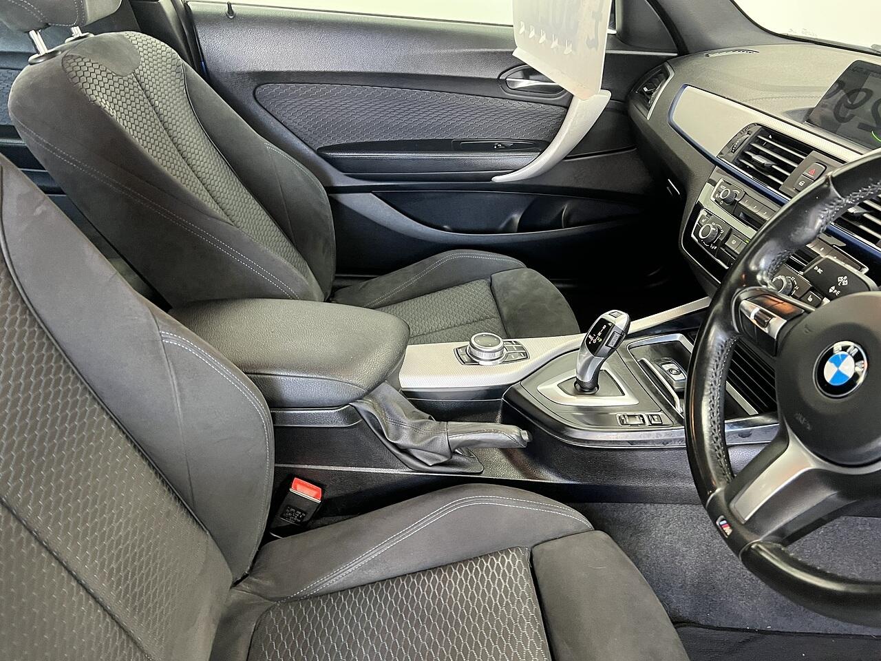 BMW 2 Series view 8