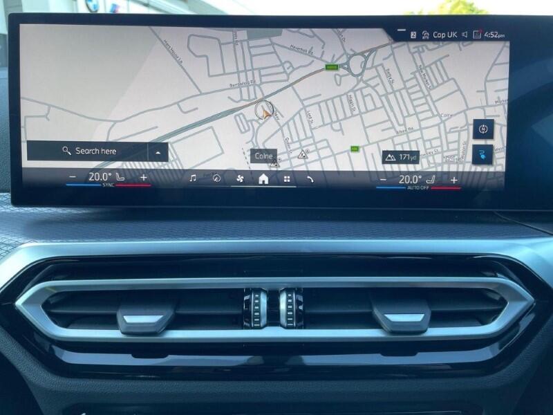 BMW i4 view 26