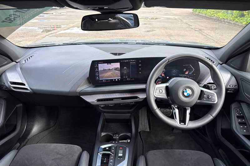 BMW 1 Series view 12