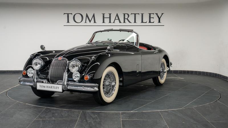 Jaguar XK150 view 3
