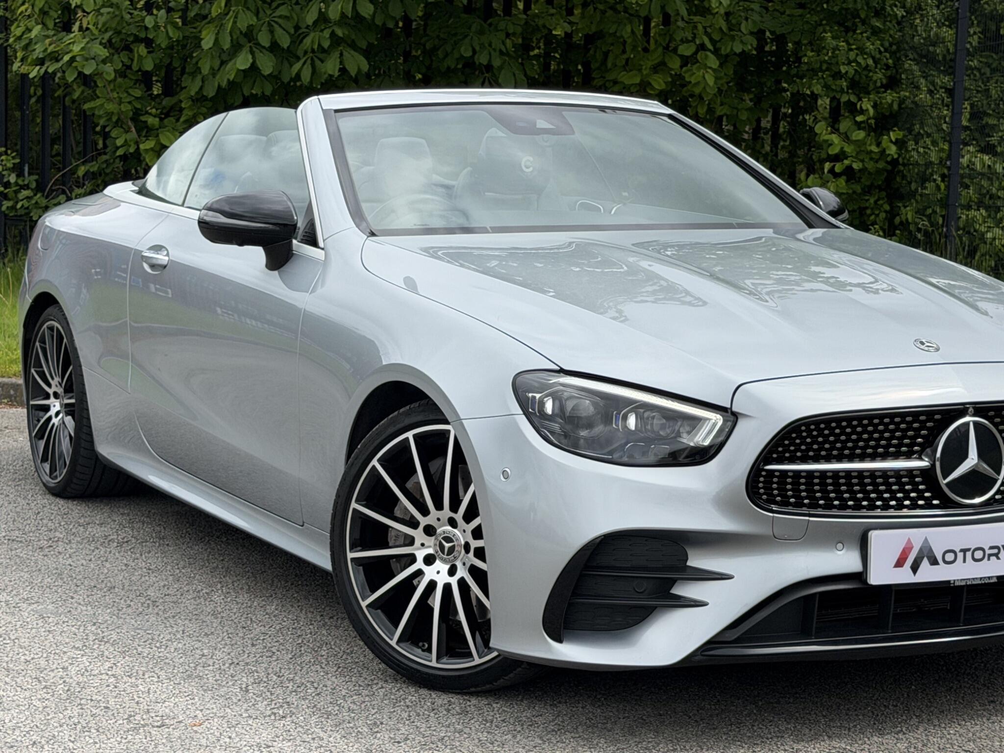 Mercedes-Benz E-Class view 5