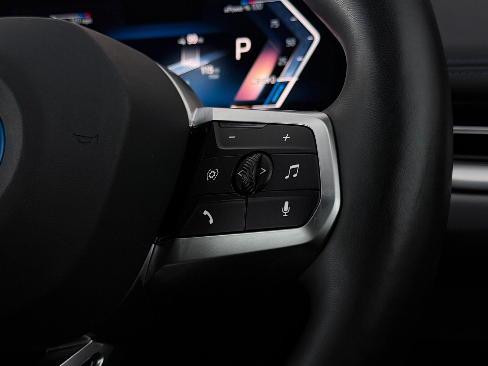 BMW Ix1 view 17