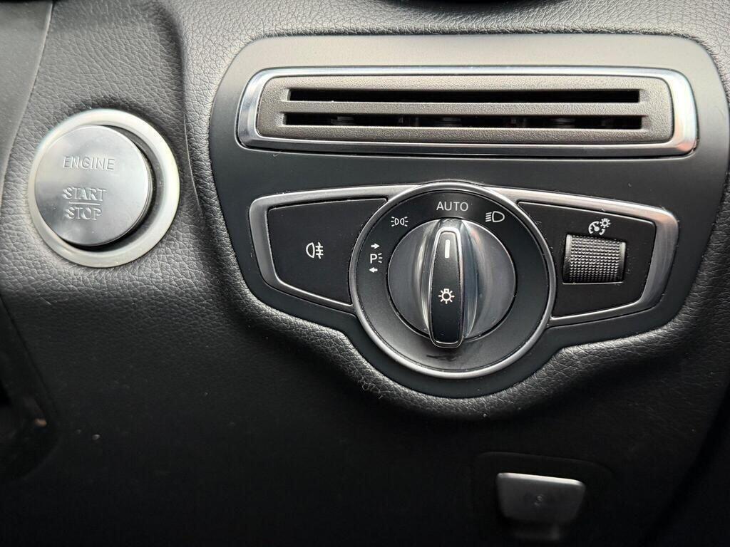 Mercedes-Benz GLC view 47