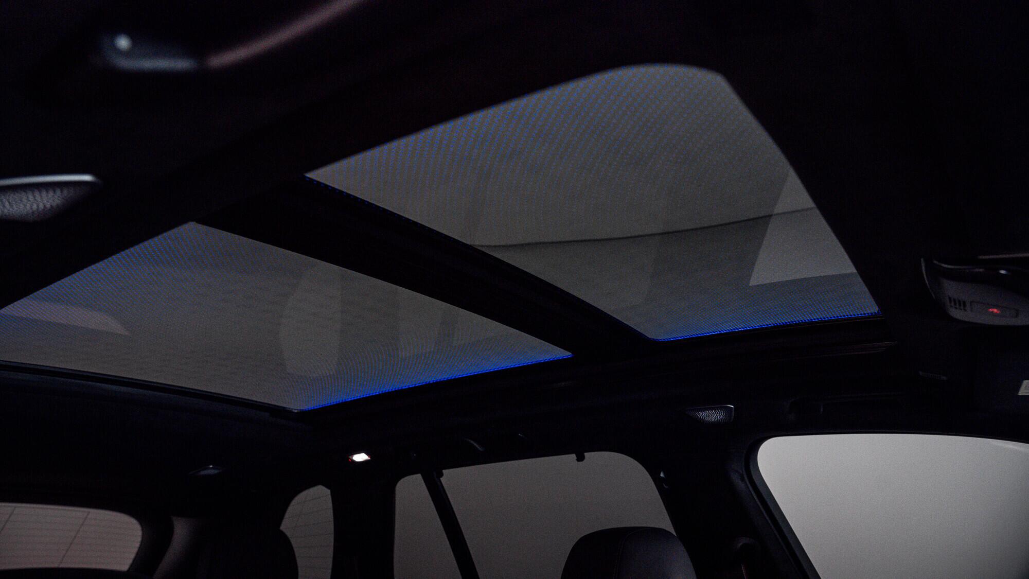 BMW X5 M view 7