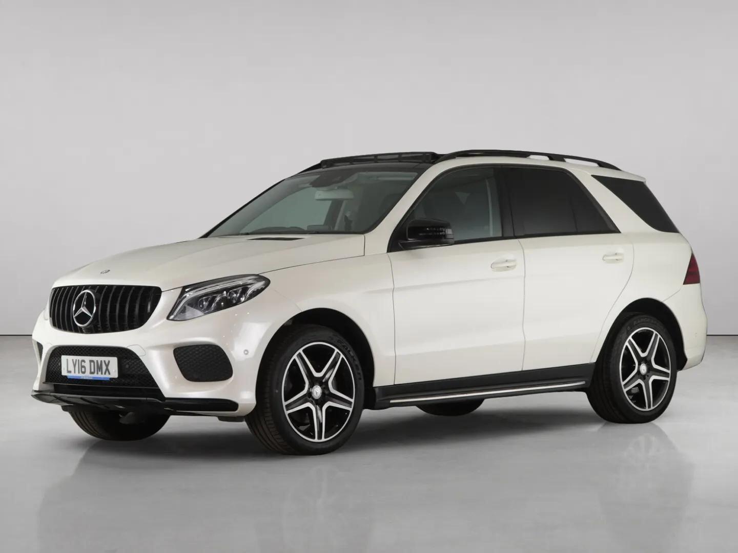 Mercedes-Benz GLE view 2