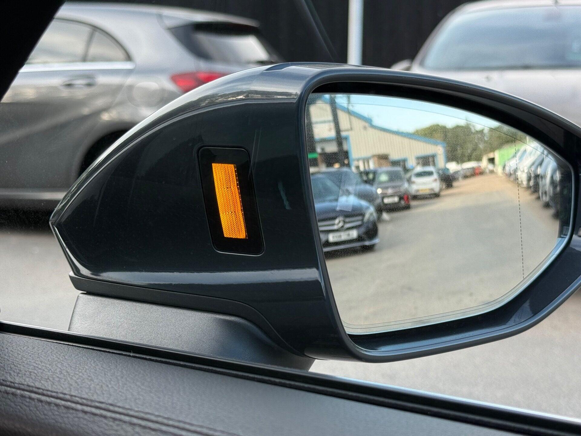 Audi A6 view 49