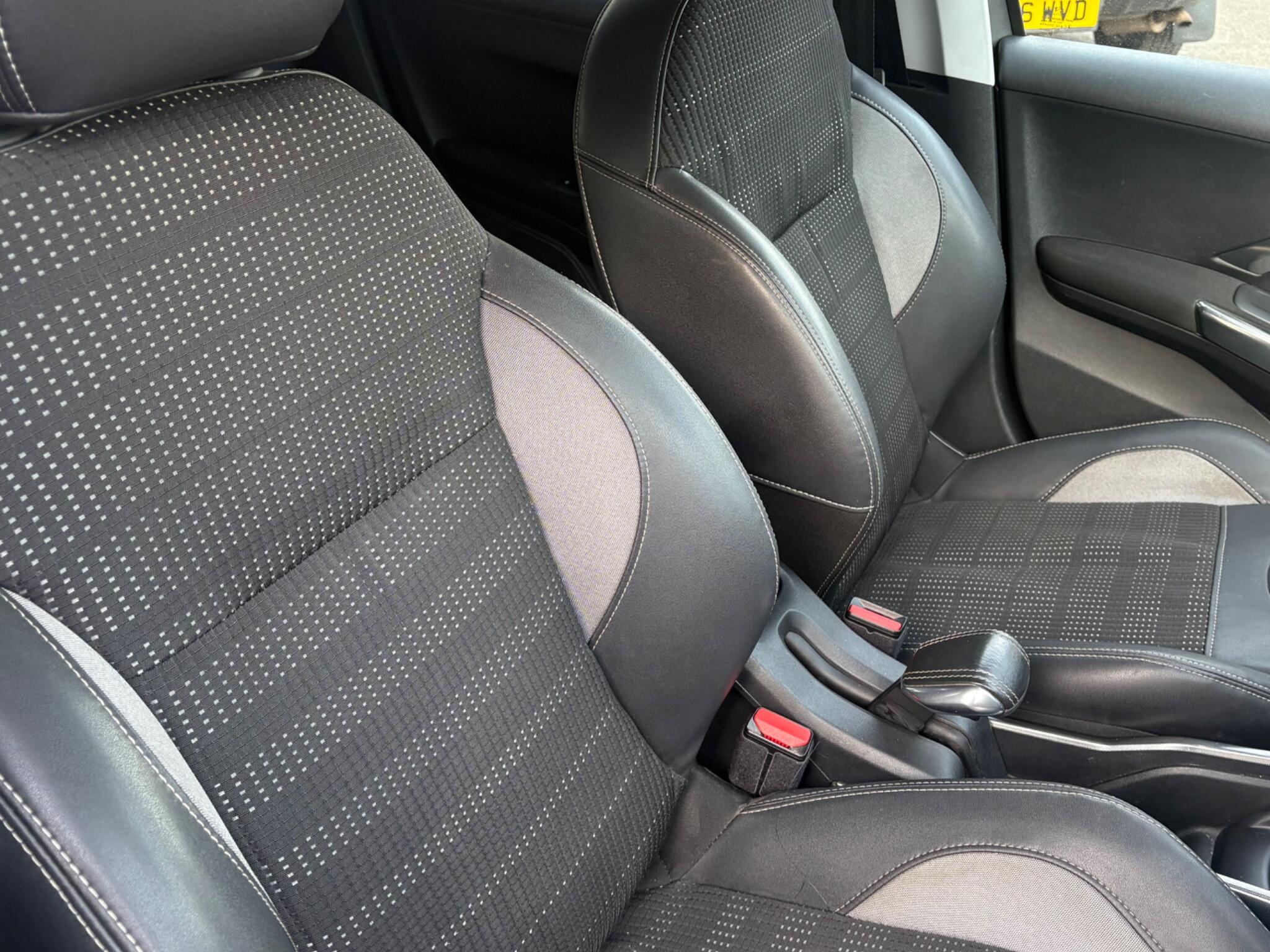 Peugeot 2008 - Image 37
