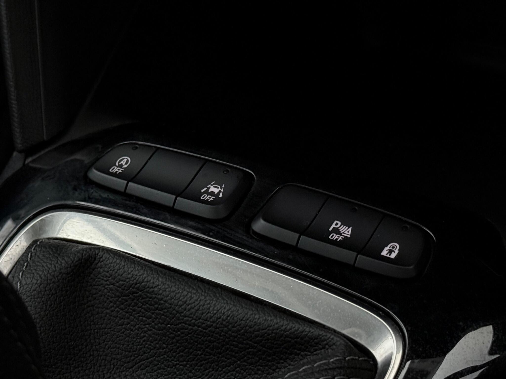 Vauxhall Corsa view 18