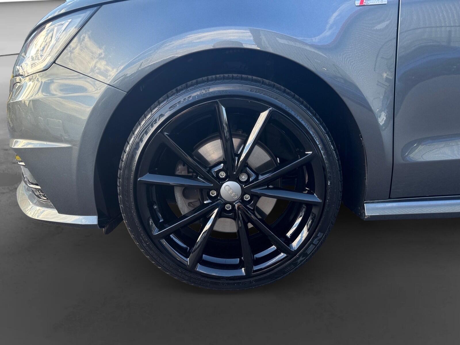 Audi A1 view 21