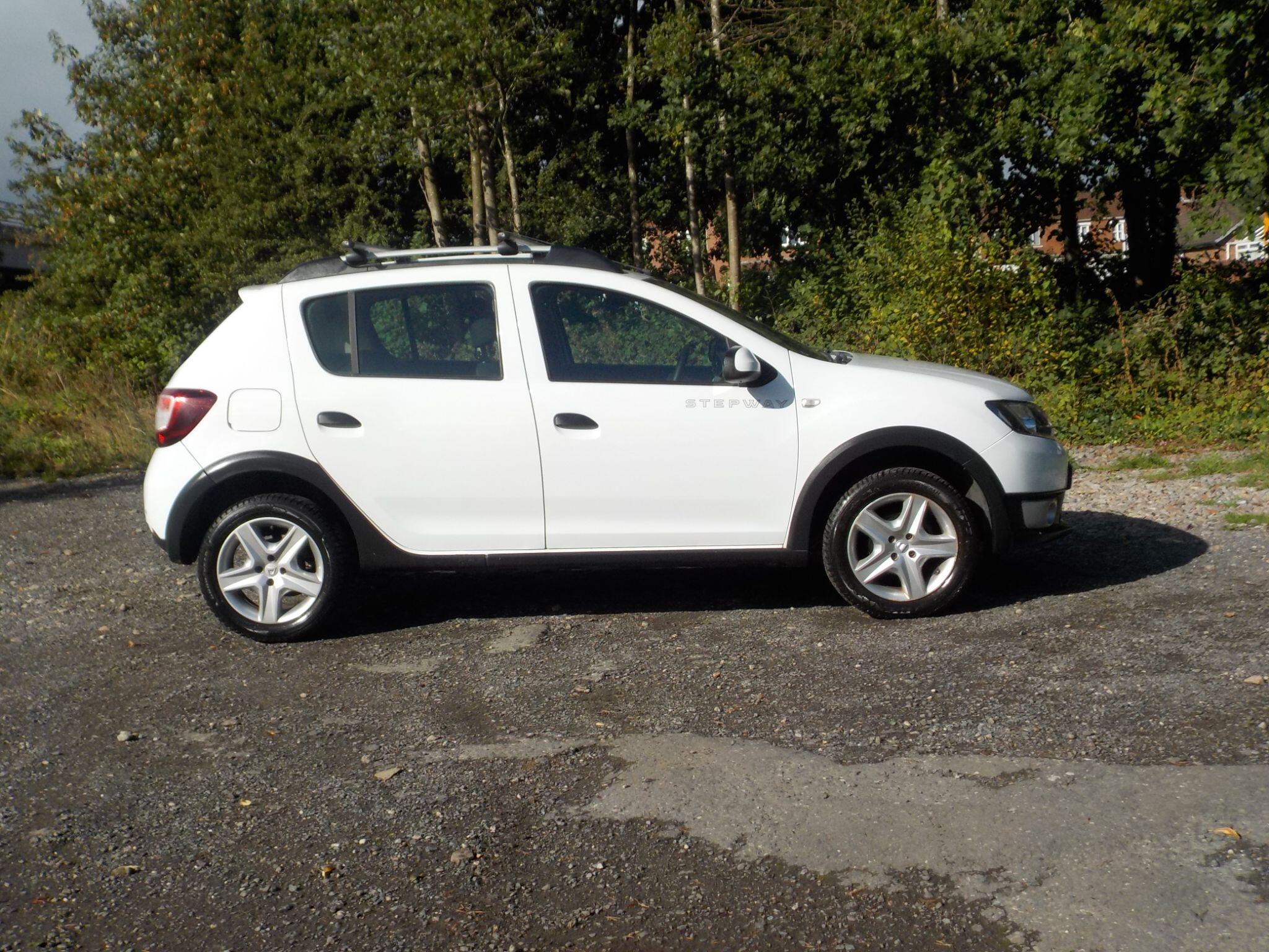 Dacia Sandero Stepway 0.9 TCe Laureate Euro 6 (s/s) 5dr