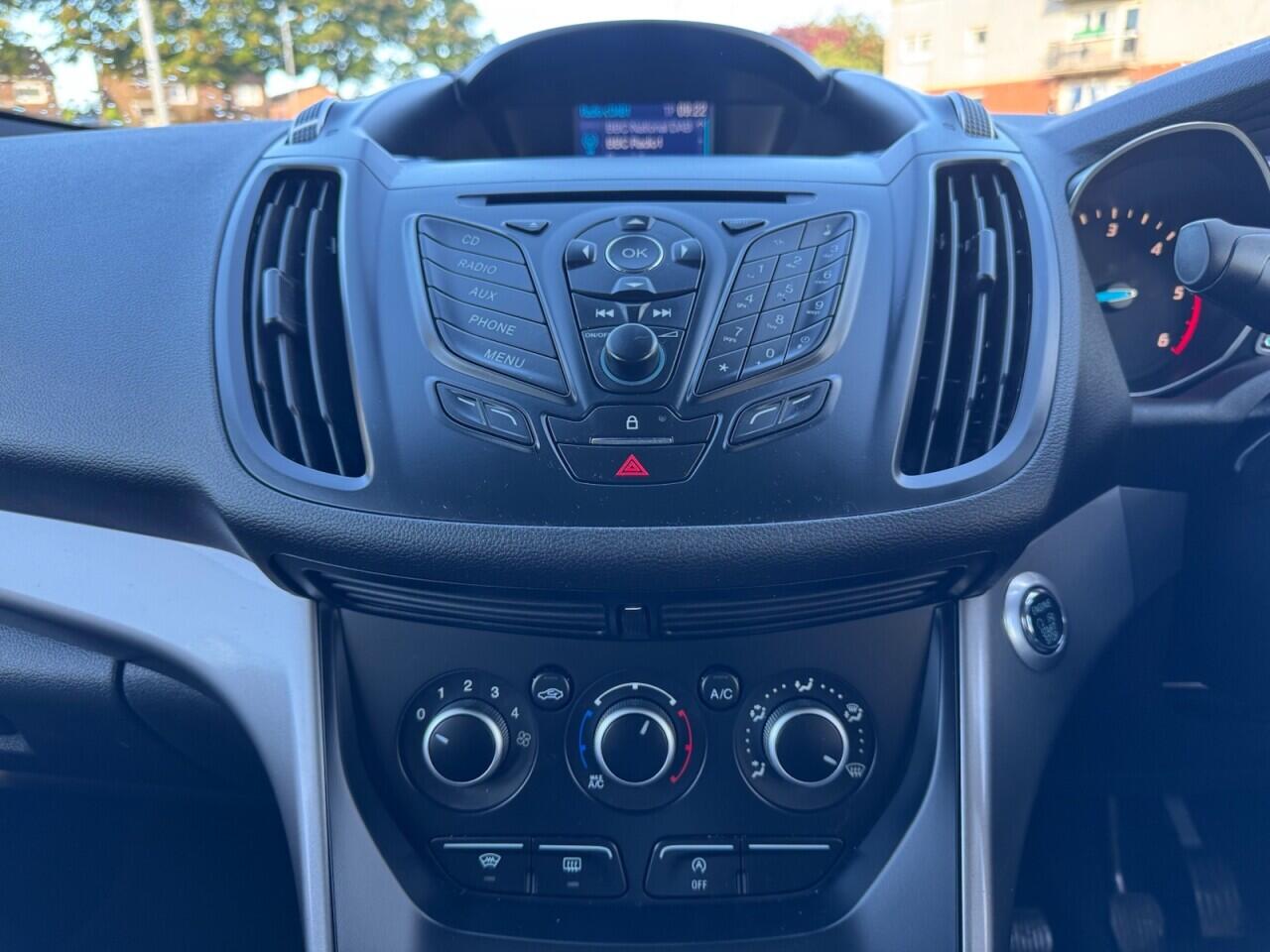 Ford Kuga view 22