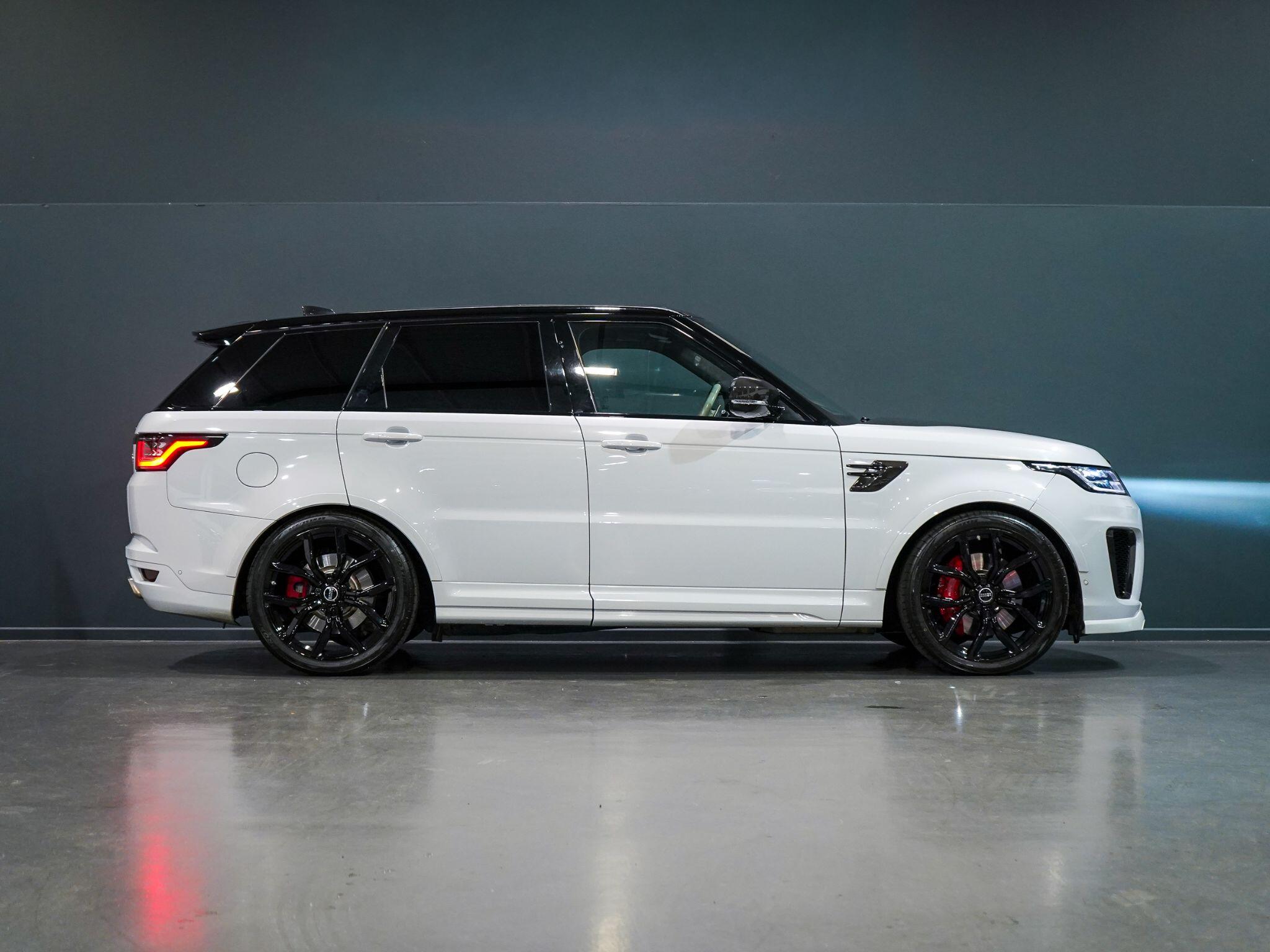 Land Rover Range Rover Sport view 13