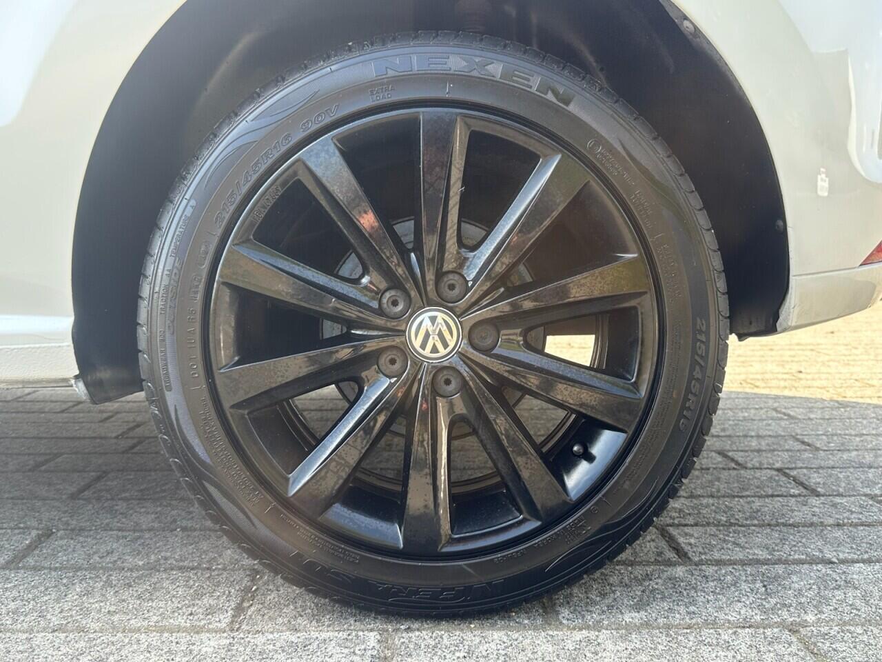 Volkswagen Polo view 49