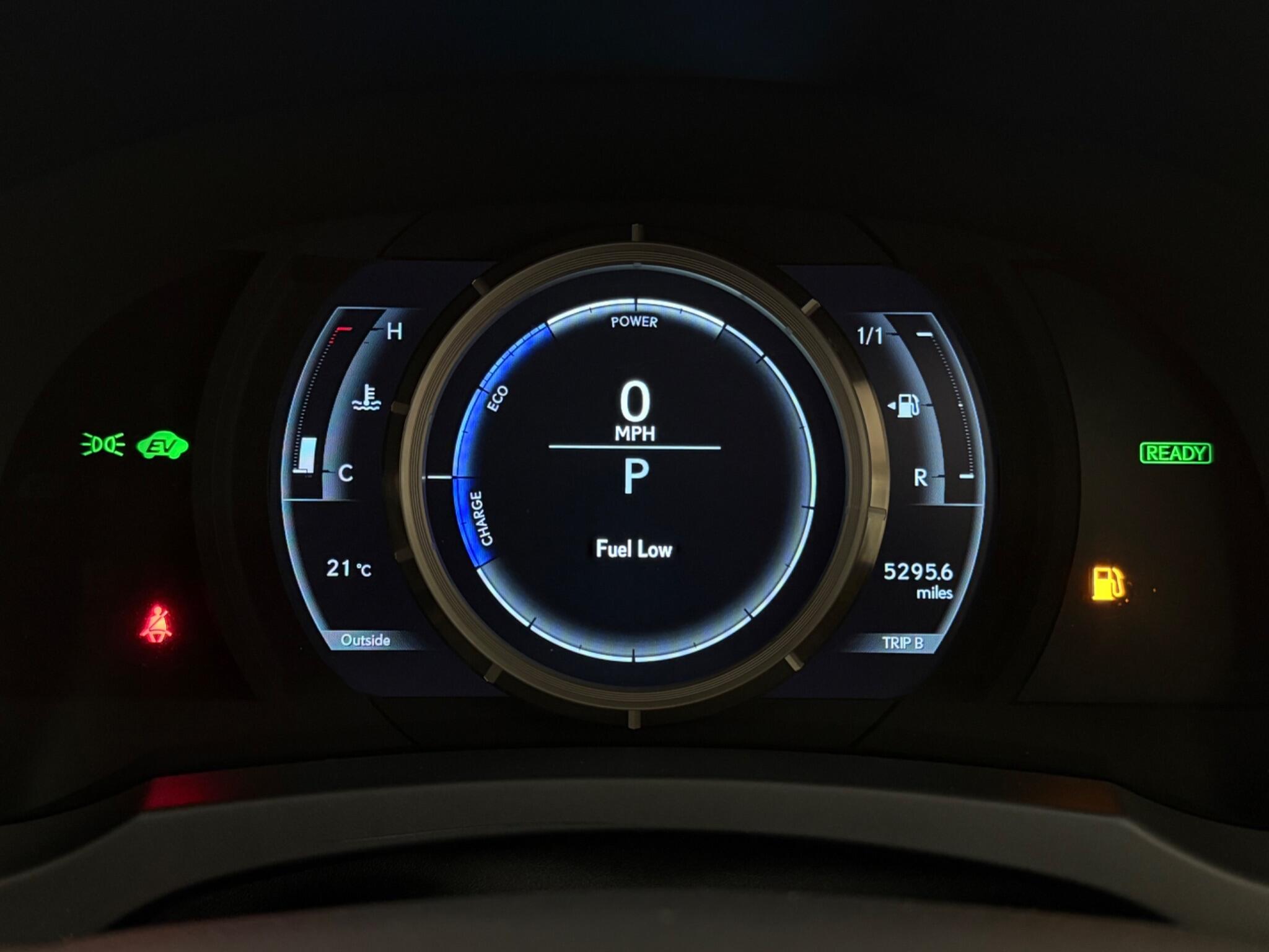 Lexus Is view 15