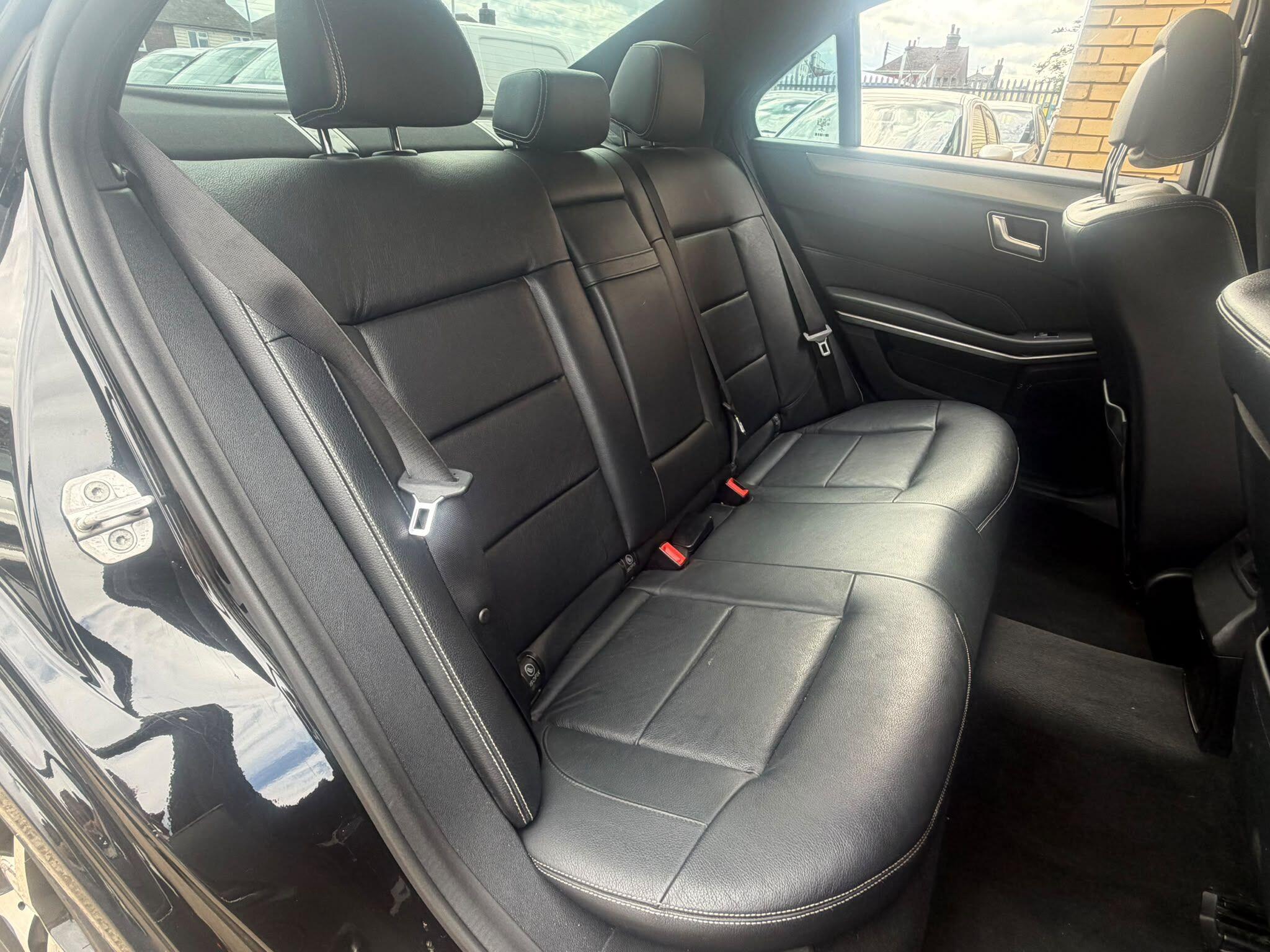 Mercedes-Benz E Class view 12